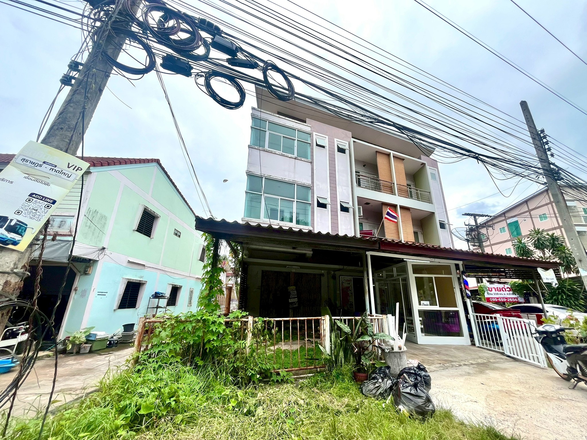 ทรัพย์สถาบันโดย JAM ทาวน์เฮาส์ บ้านสวยราชภัฎ (Baan Suay Bypass 2)