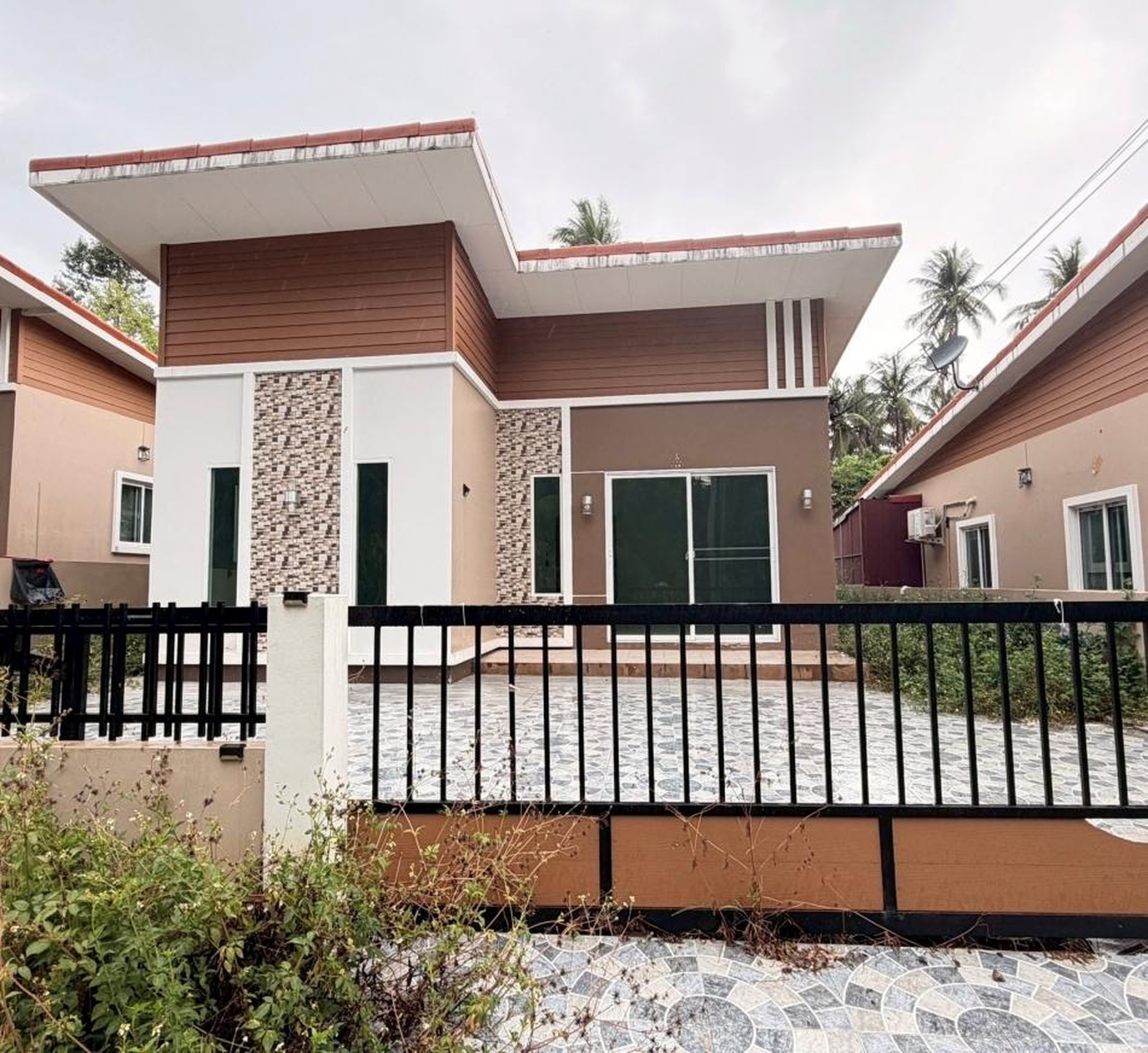 ทรัพย์สถาบันโดย GHB บ้านเดี่ยว ซอยไมมีชื่อ ถนนสายบ้านคอหมู - บ้านห