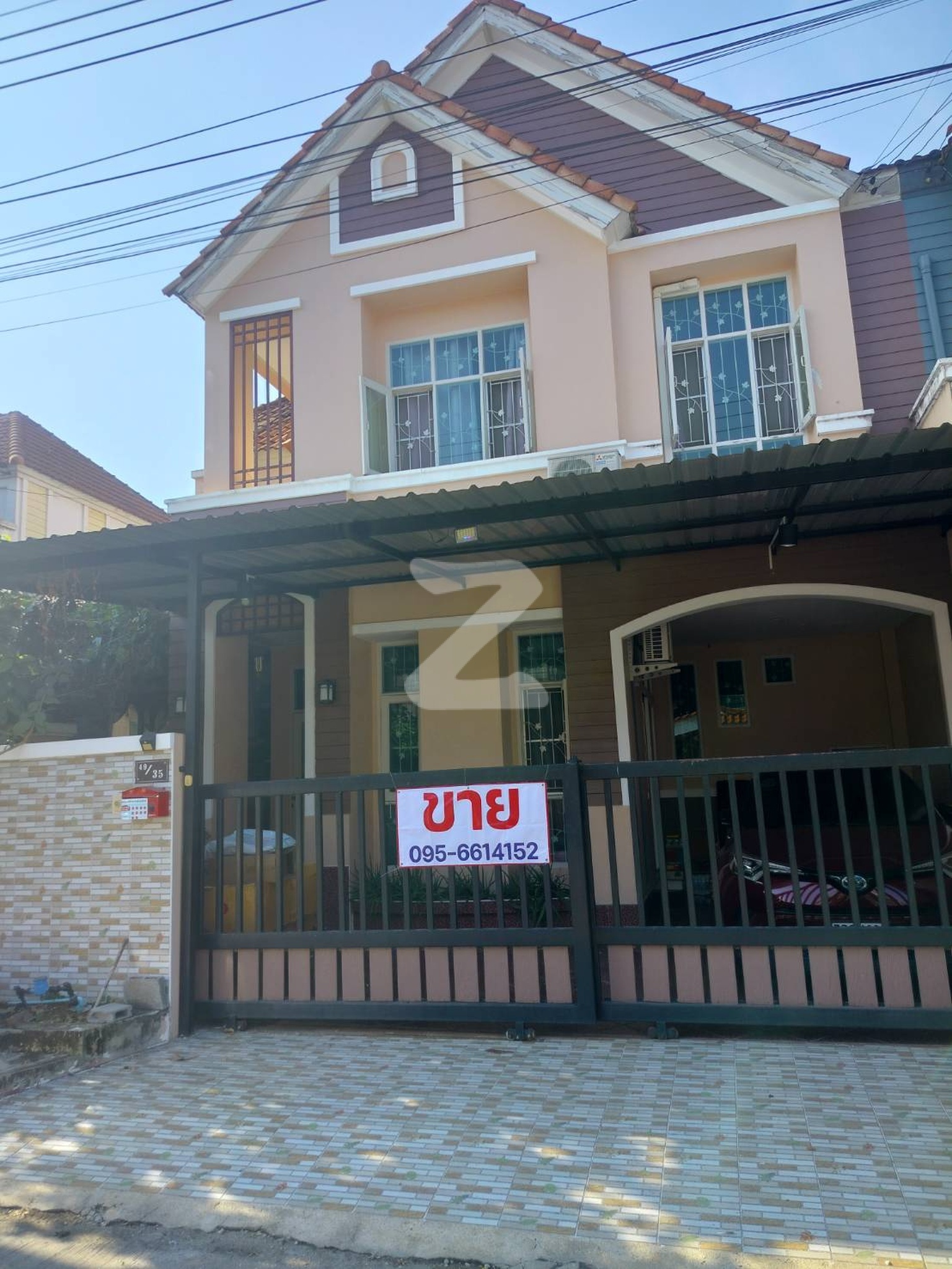 ขายทาวน์เฮ้าส์ 2 ชั้นหลังริม พร้อมอยู่ หมู่บ้านวรารักษ์ รังสิตคลองสี่ ลำลูกกา ปทุมธานี : เจ้าของขายเอง (งดรับนายหน้า)