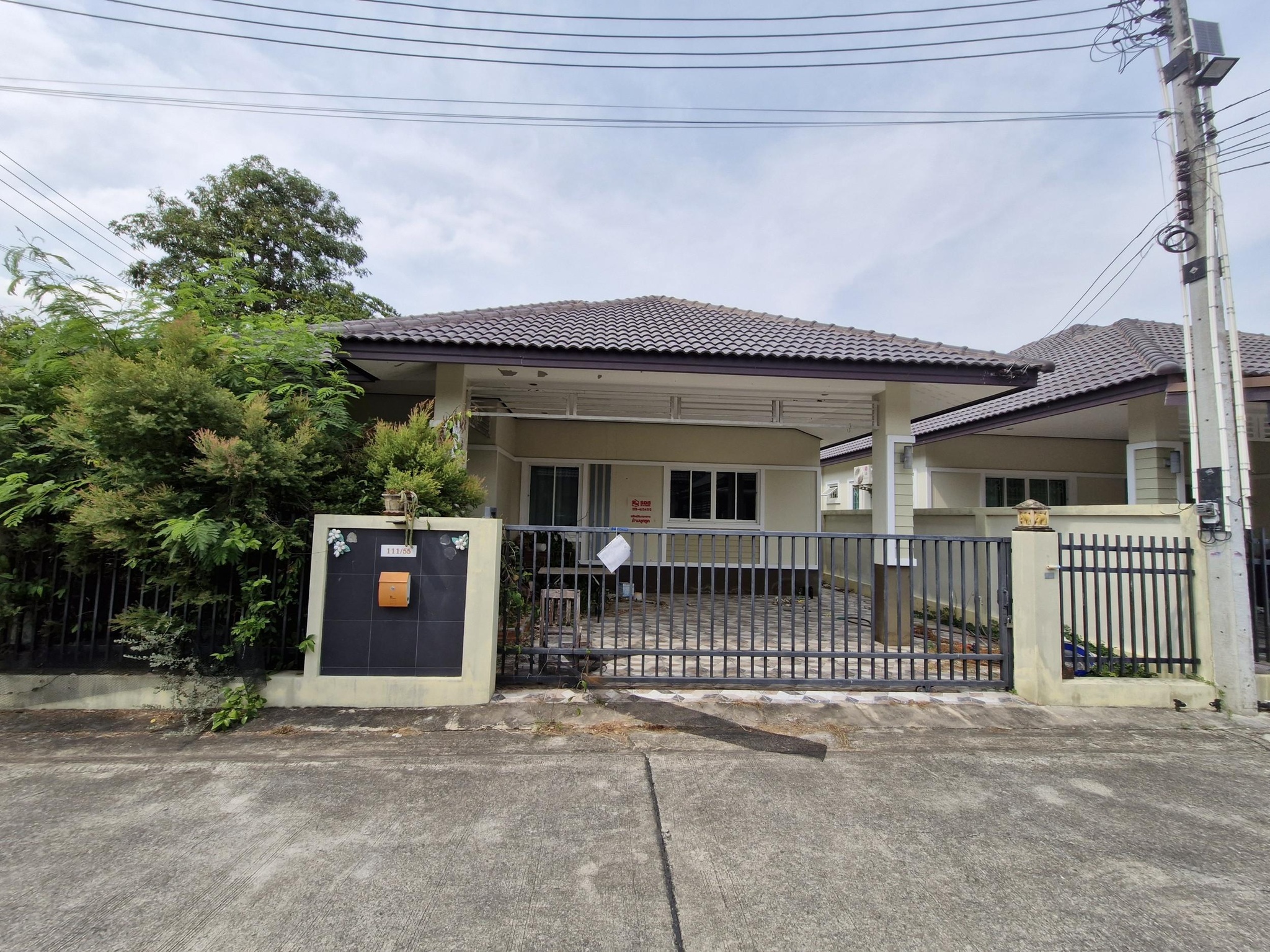 ทรัพย์สถาบันโดย GHB บ้านเดี่ยว รินสิริพาร์ควิว 1 (Baan Rinsiri)