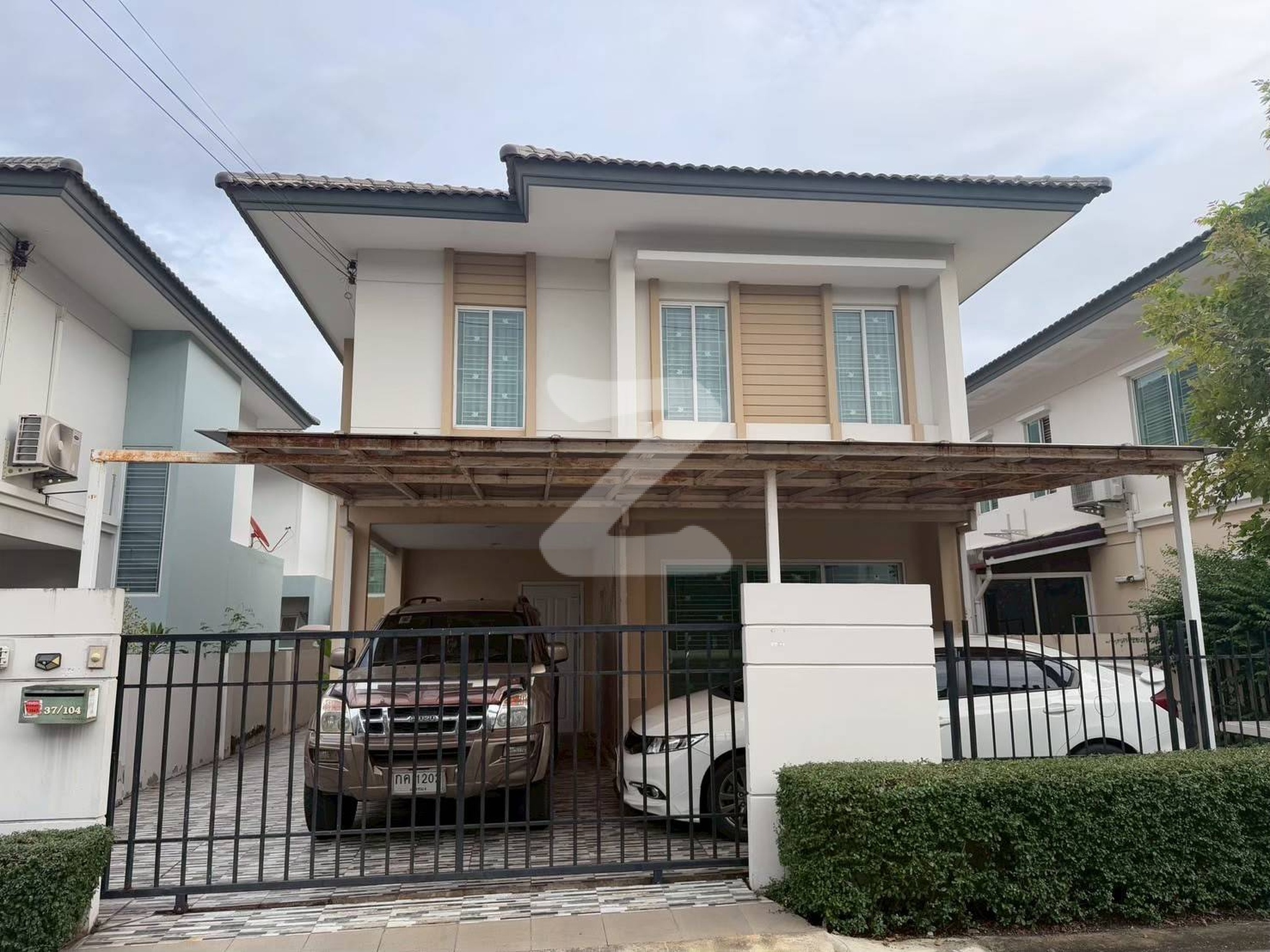 ขายบ้านพร้อมอยู่ “พฤกษาวิลเลจ 35 เดอะซีซัน” เจ้าของขายเอง                              : เจ้าของขายเอง (งดรับนายหน้า)