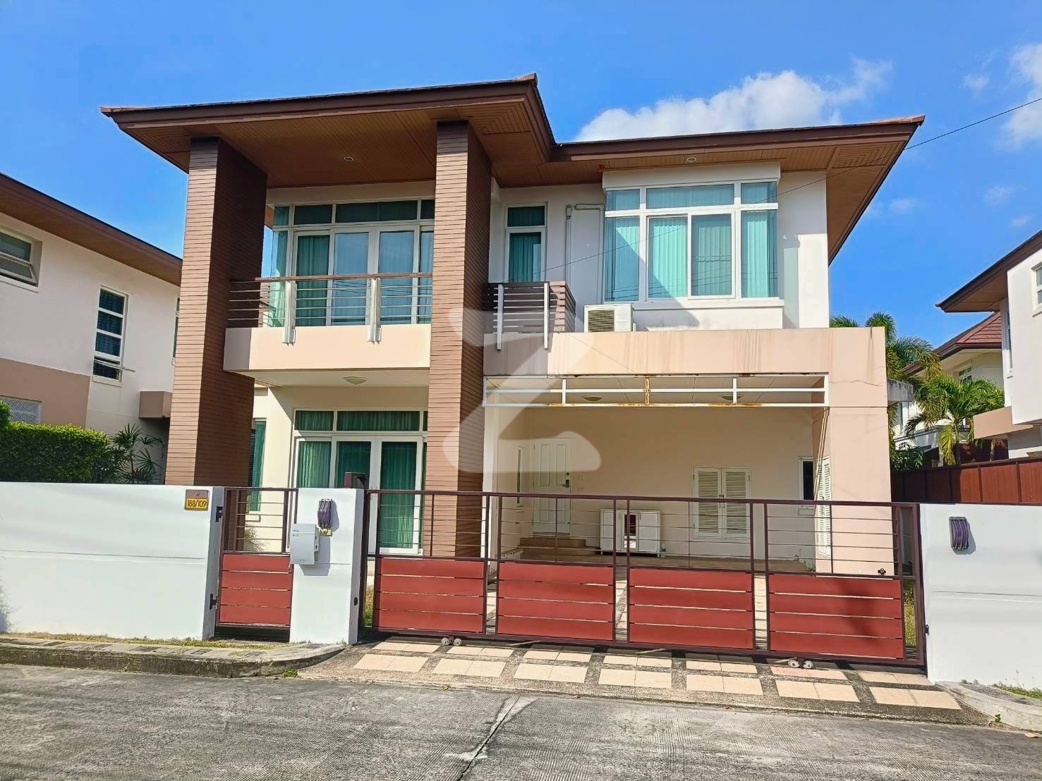 📌📌 #ปล่อยเช่า 📌📌 #ให้เช่า 🏠 หมู่บ้านเดอะบูเลอวาร์ด ศรีราชา 🏠 บ้านสวย ✅ พร้อมอยู่ 🚩 เจ้าของปล่อยเอง ไม่ผ่านเอเจนต์ : เจ้าของให้เช่าเอง (งดรับนายหน้า)