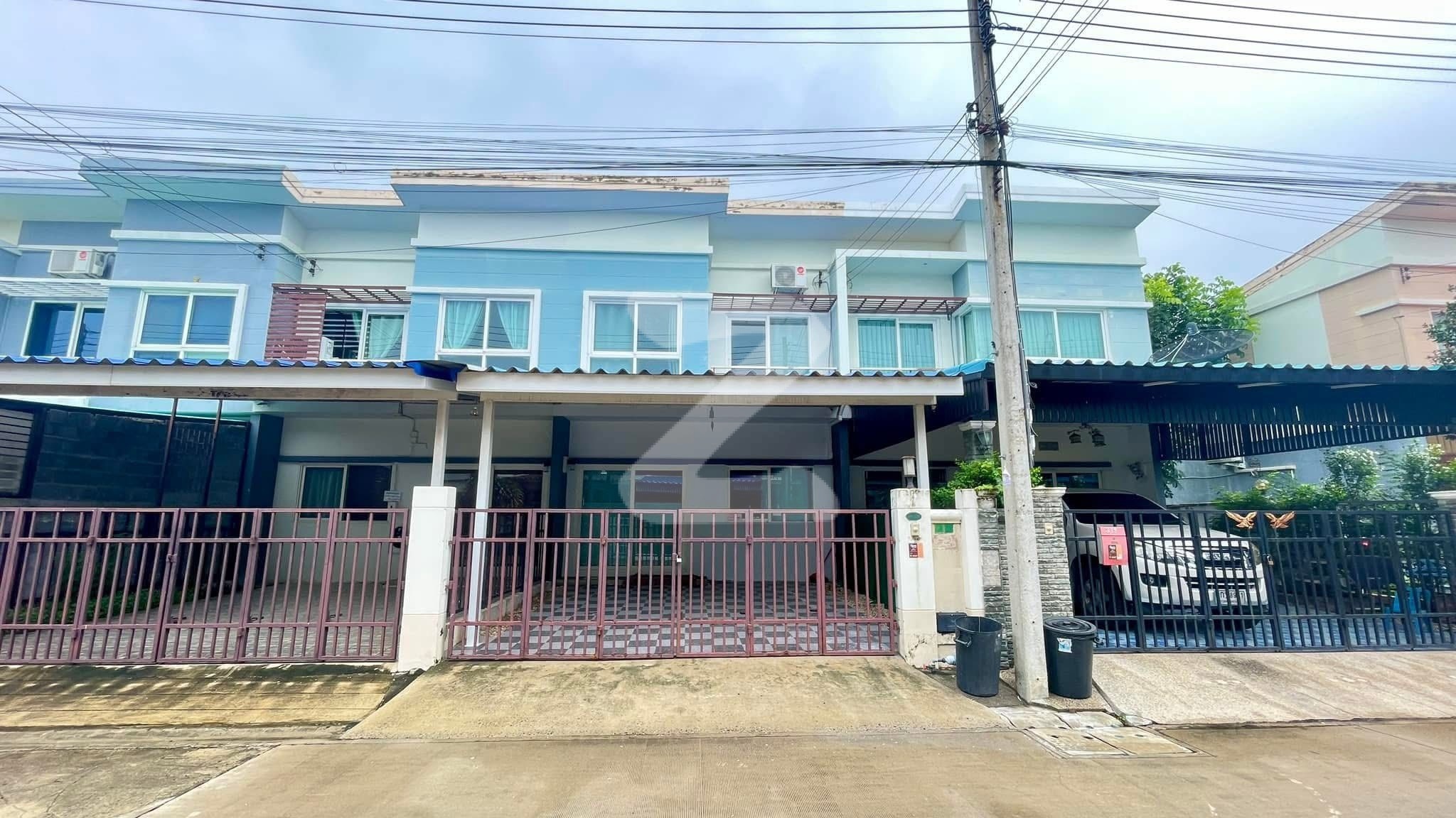 #ให้เช่าบ้านทาวน์โฮม 2 ชั้น เนื้อที่ 20 ตรว.  โครงการหมู่บ้านโนโววิลล์ #ลำลูกกาคลอง5 บึงคำพร้อย ลำลูกกา ปทุมธานี : เจ้าของให้เช่าเอง (งดรับนายหน้า)