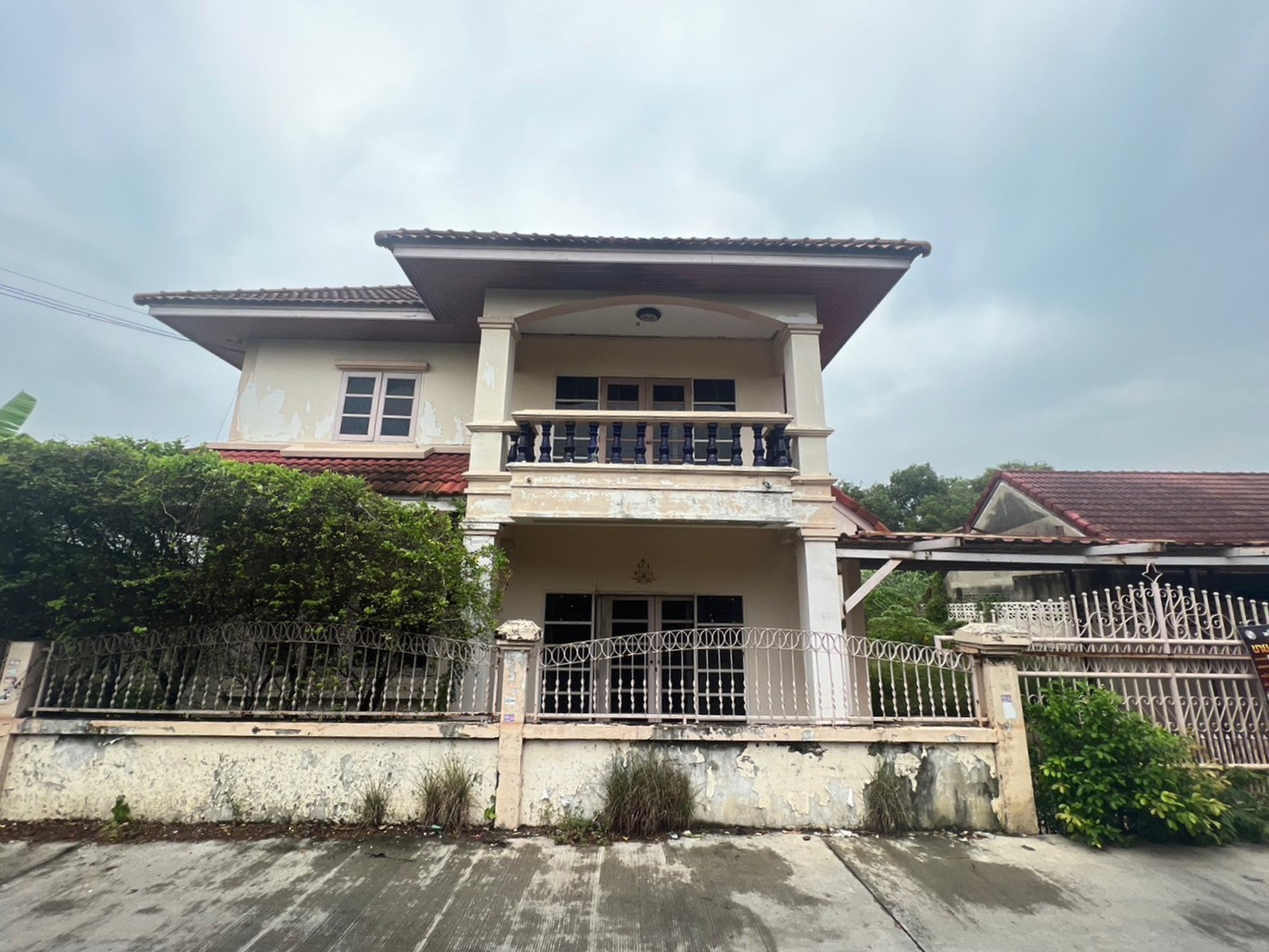 ทรัพย์สถาบันโดย JAM บ้านเดี่ยว เพชรประกาย (Baan Phet Prakai)