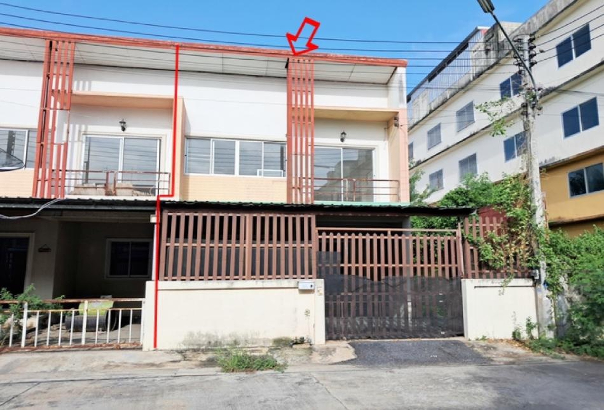 ทรัพย์สถาบันโดย GHB ทาวน์เฮาส์ สิวารัตน์10(บางเลน) (Siwarat 10 Banglen-Nakhonpathom)