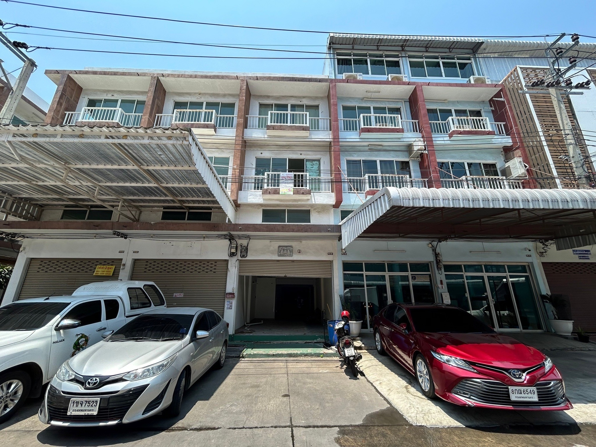 ทรัพย์สถาบันโดย JAM ตึกแถว-อาคารพาณิชย์ เย็นสุขวิลล่า (Yensuk Villa Bangkhunthien-Chaithale)