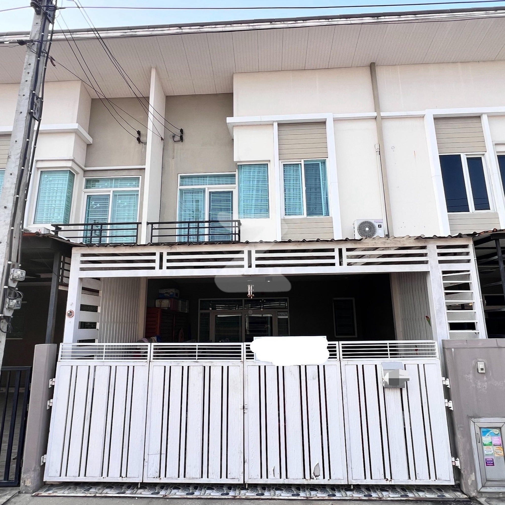 ขายด่วน‼️ (เจ้าของโพสขายเอง) 🏡หมู่บ้านคาซ่าซิตี้ วัชรพล-เพิ่มสิน  #ทาวน์โฮมหน้ากว้าง #ถนนกว้าง                 : เจ้าของขายเอง (งดรับนายหน้า)