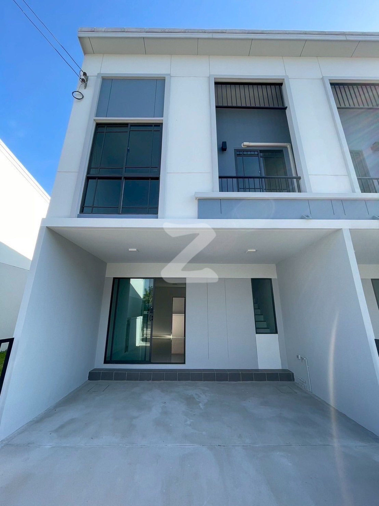 ปล่อยเช่าบ้านทาวน์โฮม 2 ชั้น (บ้านเปล่า)🏡 หมู่บ้านบ้านกลางเมือง รามอินทรา 83 สเตชั่น : เจ้าของให้เช่าเอง (งดรับนายหน้า)