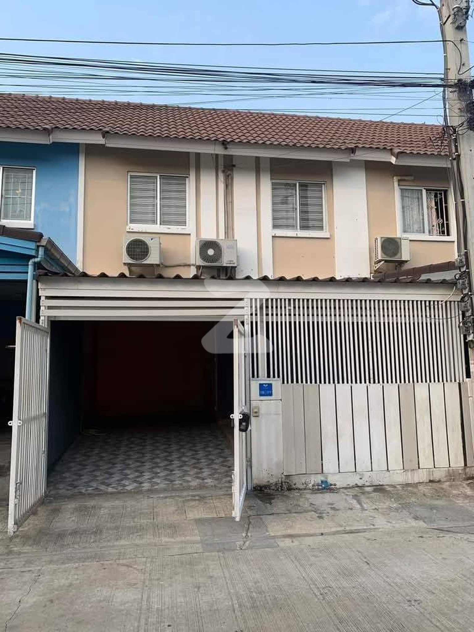 หมู่บ้านพฤกษา 74/1 อยู่ซอยหลังโรงพยาบาลเปาโล                                       : เจ้าของขายเอง (งดรับนายหน้า)