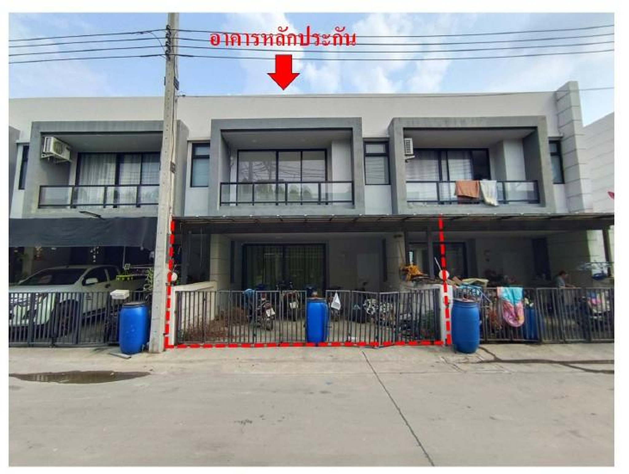 ทรัพย์สถาบันโดย GHB ทาวน์เฮาส์ เดอะริช