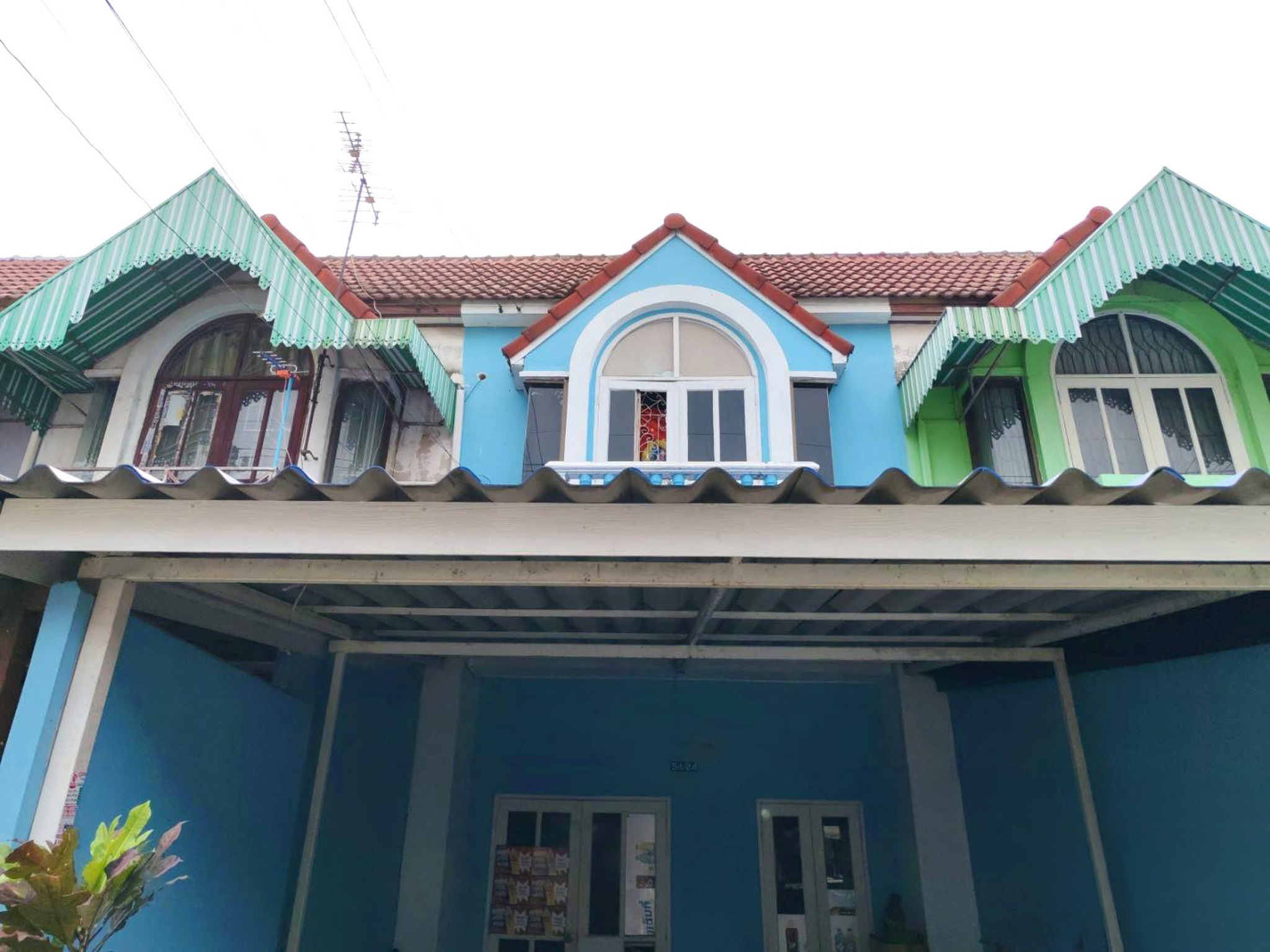 ทรัพย์สถาบันโดย JAM ทาวน์เฮาส์ หมู่บ้านหรรษามาเจริญ 3 (Hansa Macharoen)