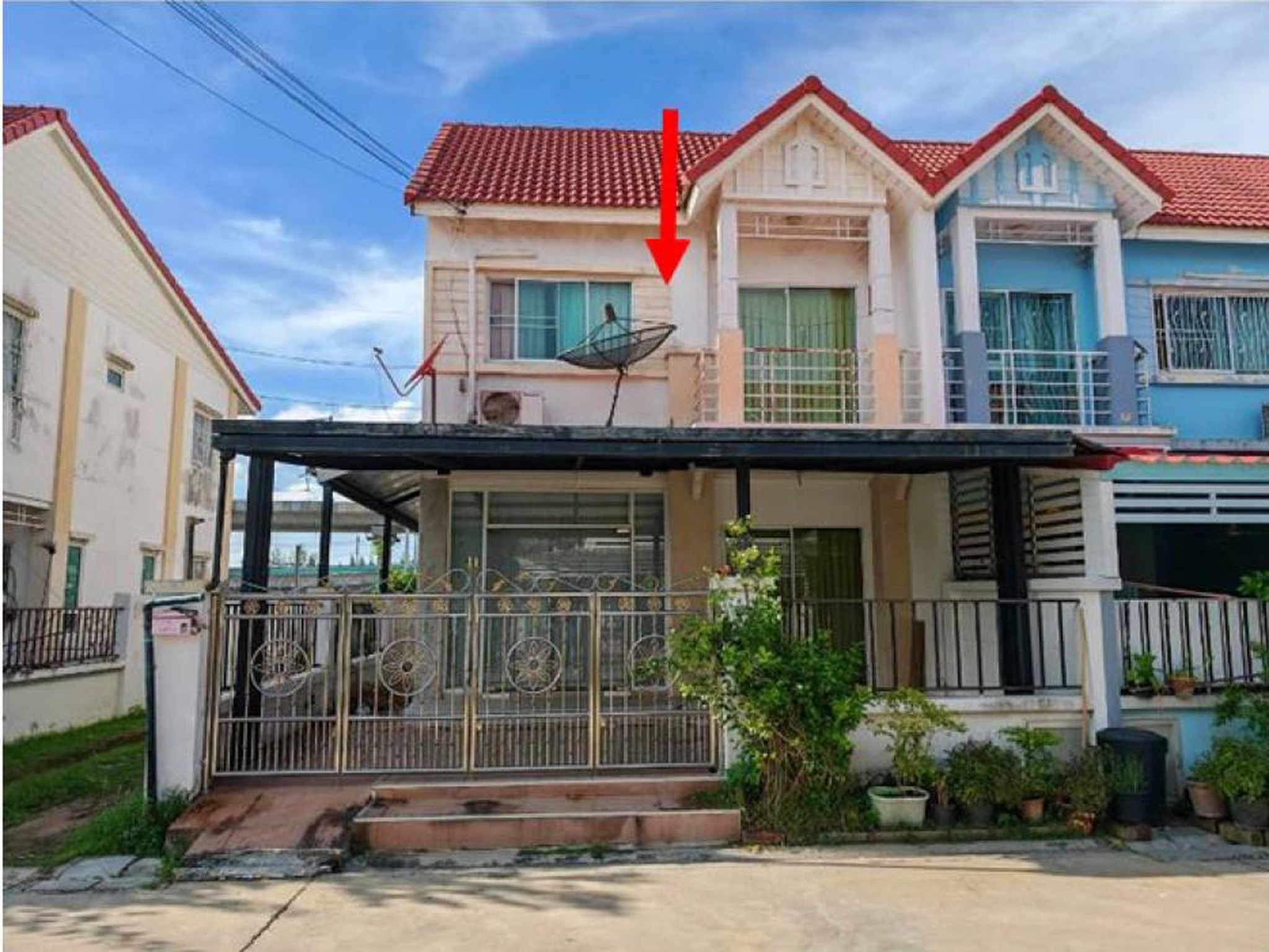 ทรัพย์สถาบันโดย GHB ทาวน์เฮาส์ สาครวิลล่า (Sakhon Villa)