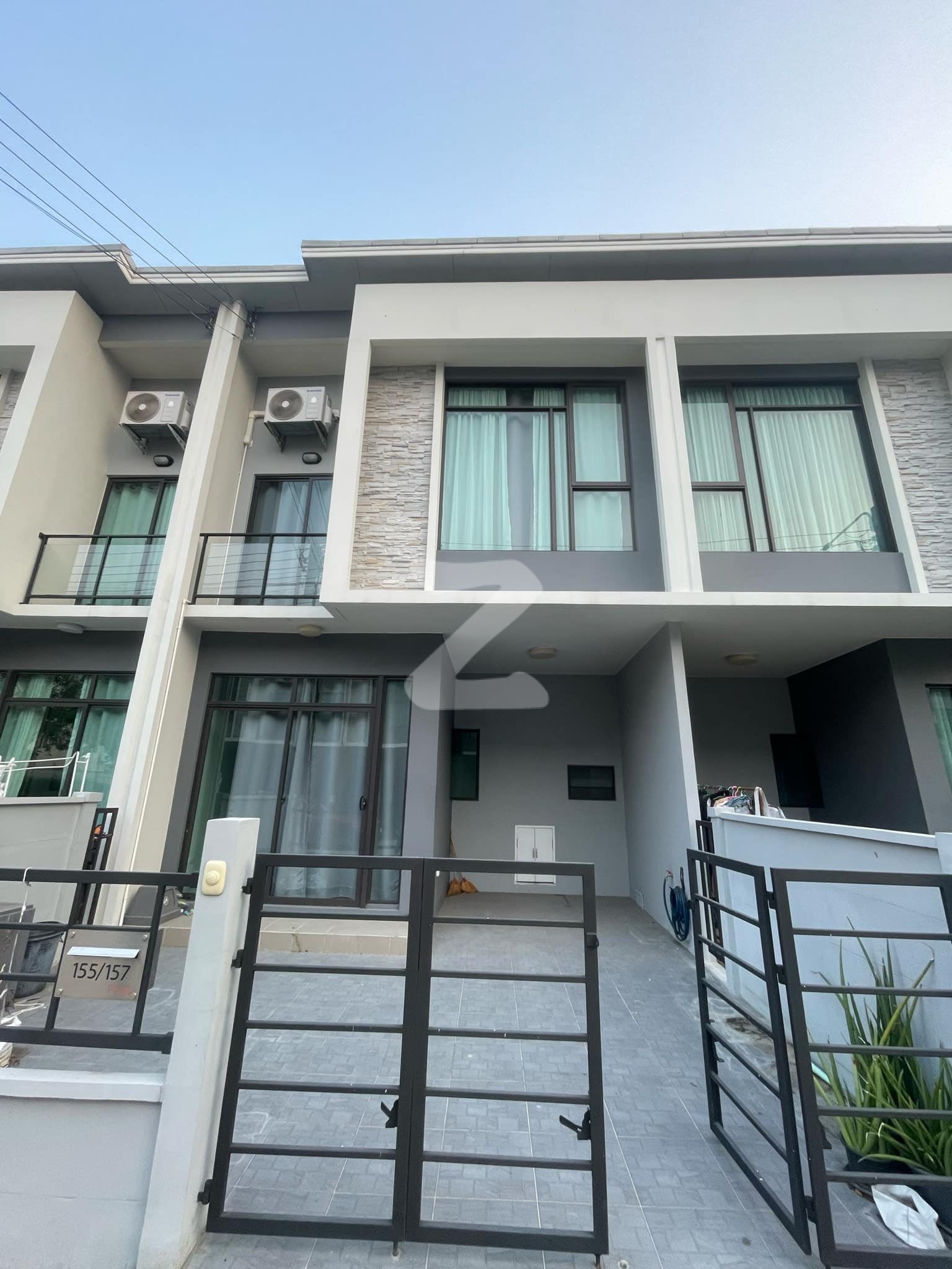 🏠แกรนด์พลีโน่ วัชรพล-สุขาภิบาล 5 3 ห้องนอน 2 ห้องน้ำ 1 ห้องครัว (ต่อเติมเรียบร้อย) : เจ้าของให้เช่าเอง (งดรับนายหน้า)