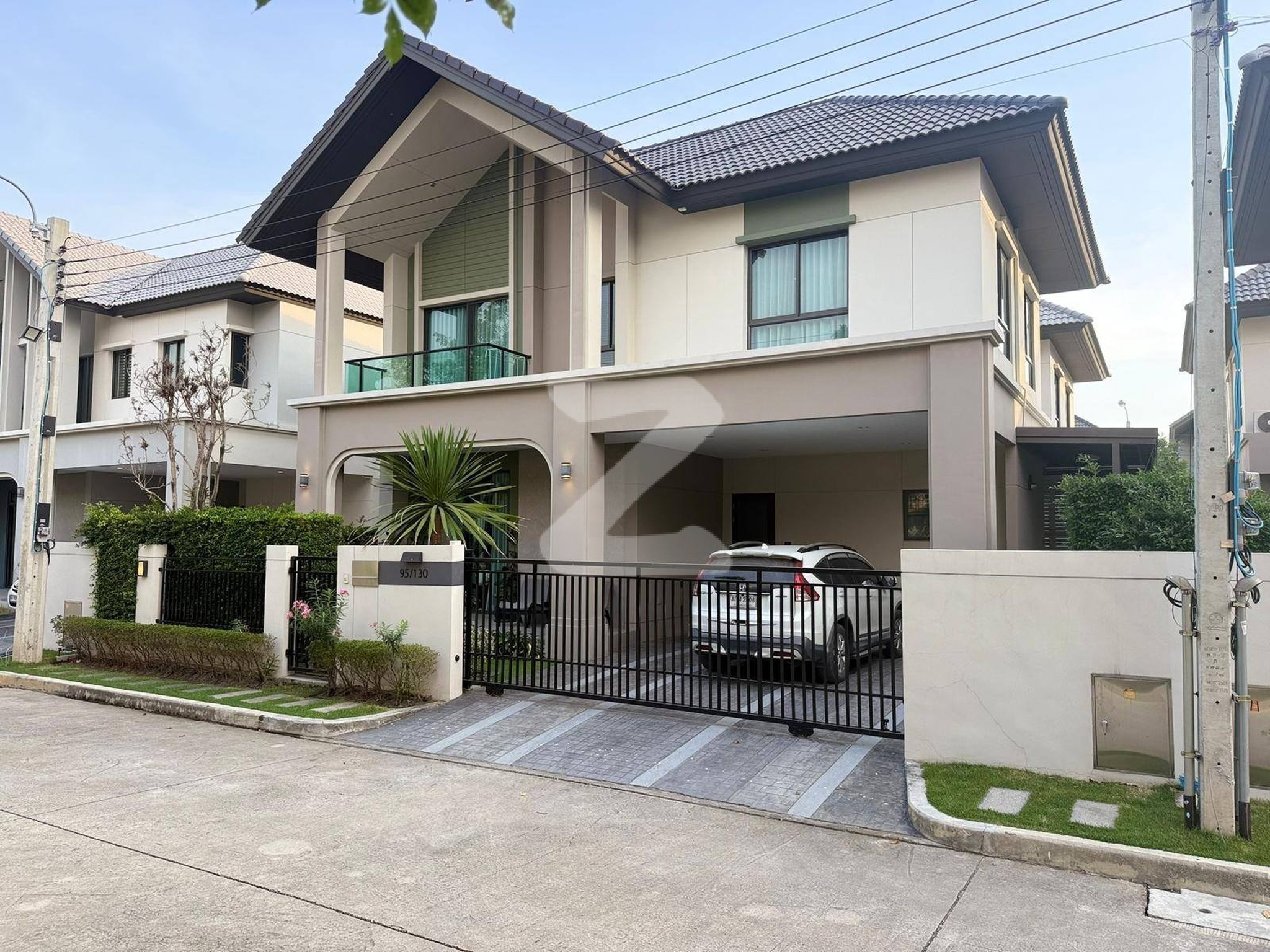 ***Ower post*** ยินดีรับเอเจ้นคะ รับชาวต่าวชาติคะ ค่าเช่า 85,000บาท/เดือน ให้เช่าบ้านเดี่ยว โครงการ บางกอกบลูเลอร์วาด ศรีนครินทร์-บางนา : เจ้าของให้เช่าเอง (งดรับนายหน้า)