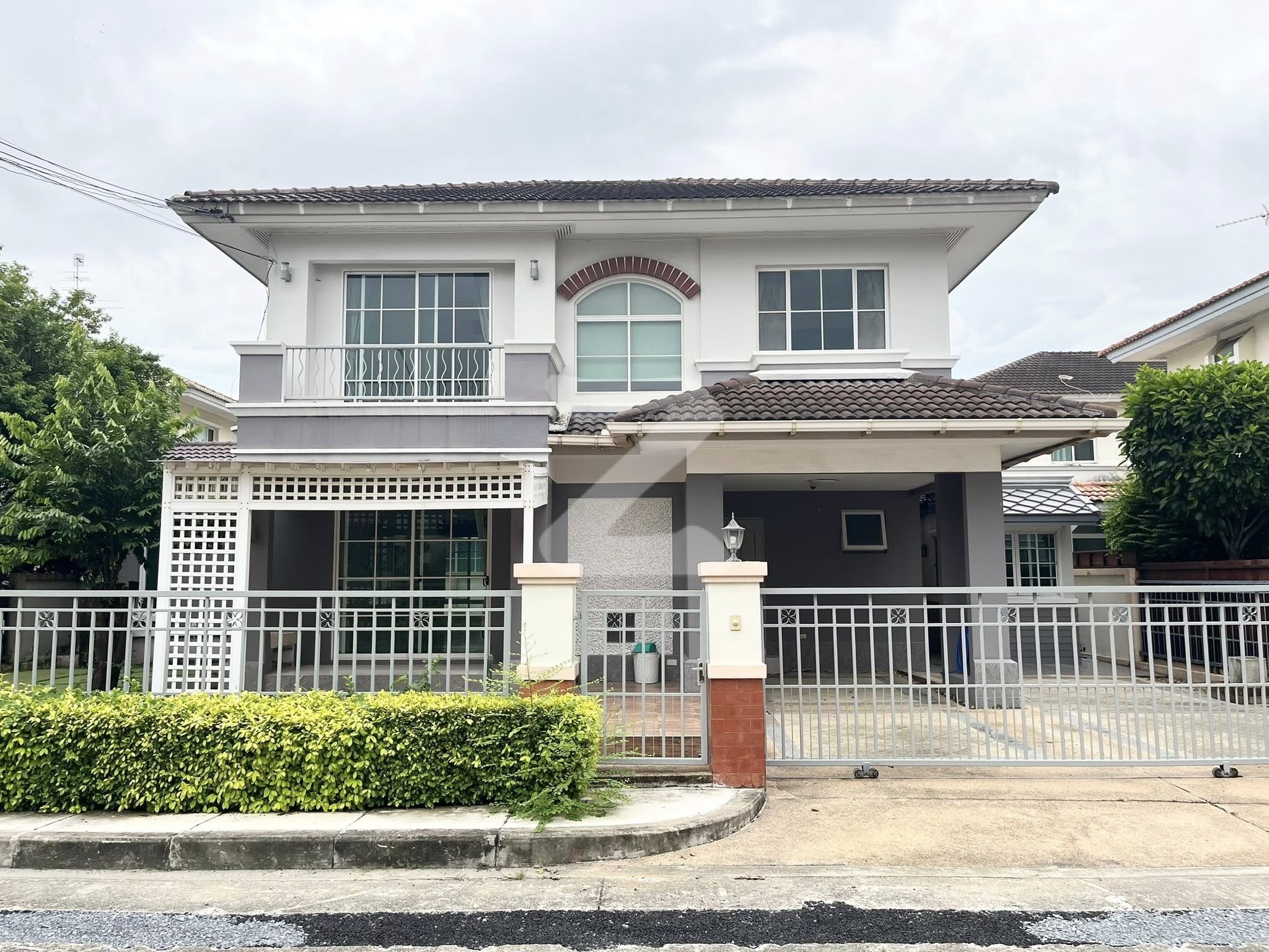 🏡 ให้เช่าบ้านเดี่ยว มัณฑนา ราชพฤกษ์ ซอย 9 A  • บ้านเดี่ยว 2 ชั้น 72 ตร.วา : เจ้าของให้เช่าเอง (งดรับนายหน้า)