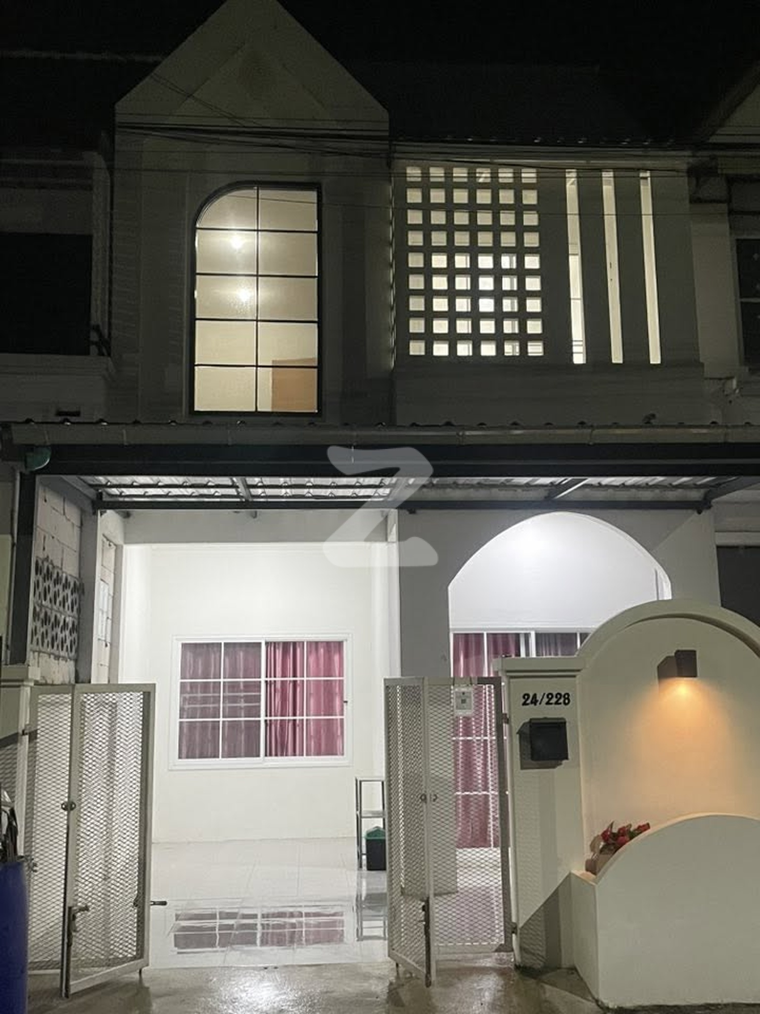 ✨ บ้านให้เช่า 2 ชั้น เจ้าของปล่อยเอง ไม่ผ่านเอเจนต์ 🏡 ✨ 📍 พิกัด คลอง 5 หมู่บ้านเบญจพฤกษ์              : เจ้าของให้เช่าเอง (งดรับนายหน้า)