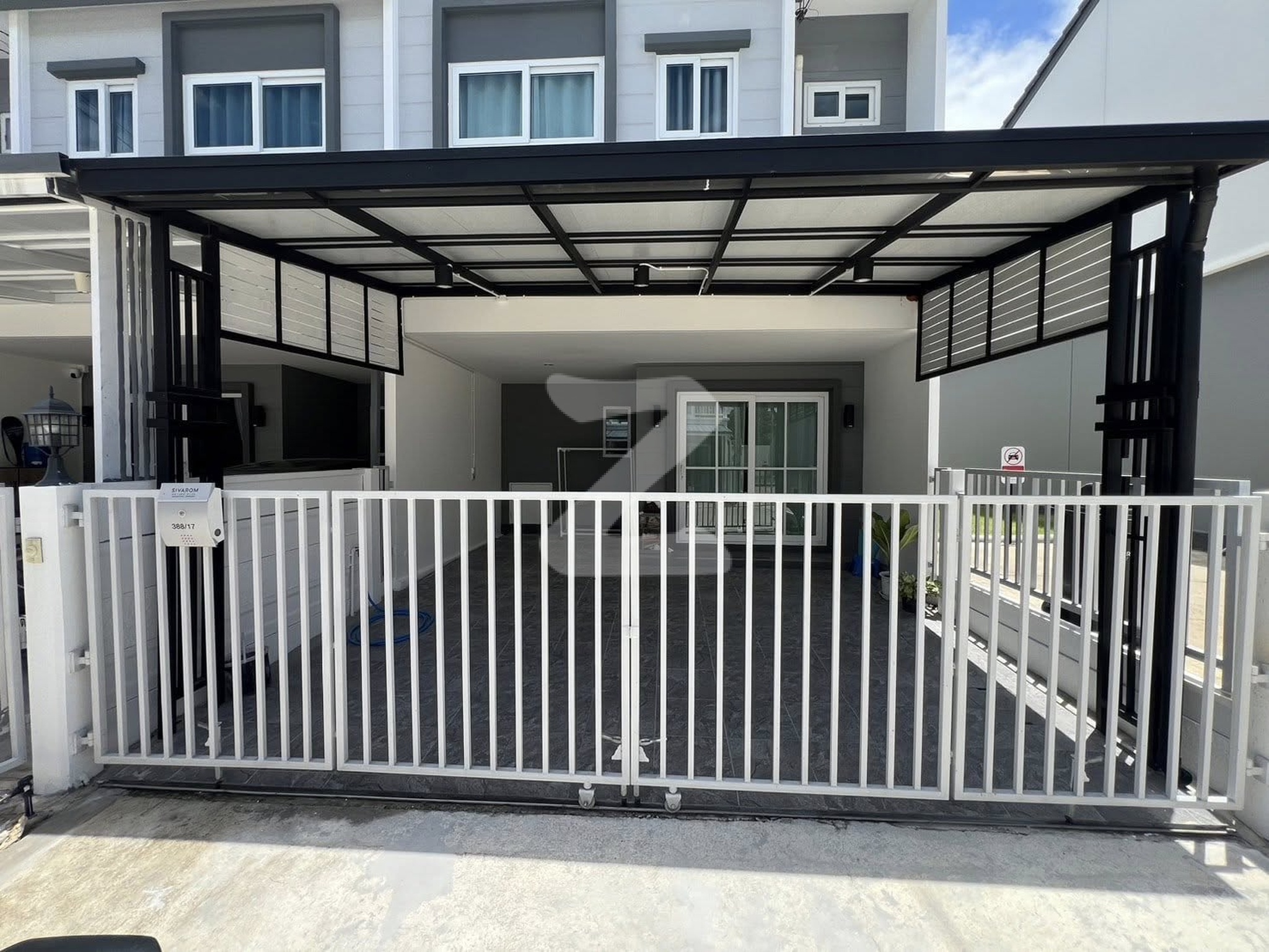 ❗️❗️ให้เช่า ทาวน์โฮม 2 ชั้นหลังริม 4 ห้องนอน 3 ห้องน้ำ 2 ที่จอดรถ หมู่บ้านสิวารมณ์ เนเจอร์พลัสอัสสัมชัญศรีราชา ราคา 12,000 บาท  : เจ้าของให้เช่าเอง (งดรับนายหน้า)
