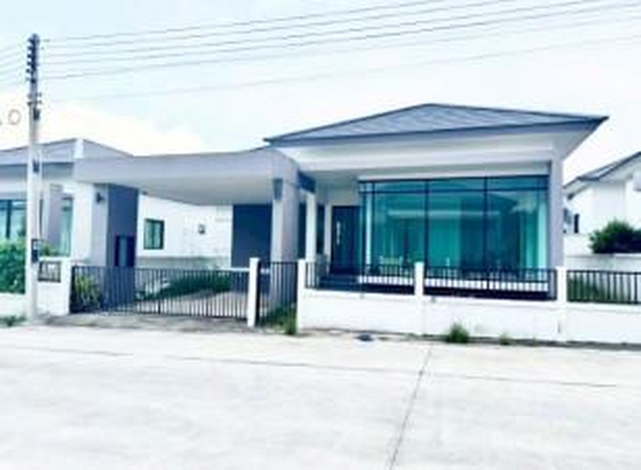 ทรัพย์สถาบันโดย GHB บ้านเดี่ยว เดอะ วิลเลจ 2 นิคมพัฒนา (The Village 2 Nikhompattana Sai 11 Soi 9)