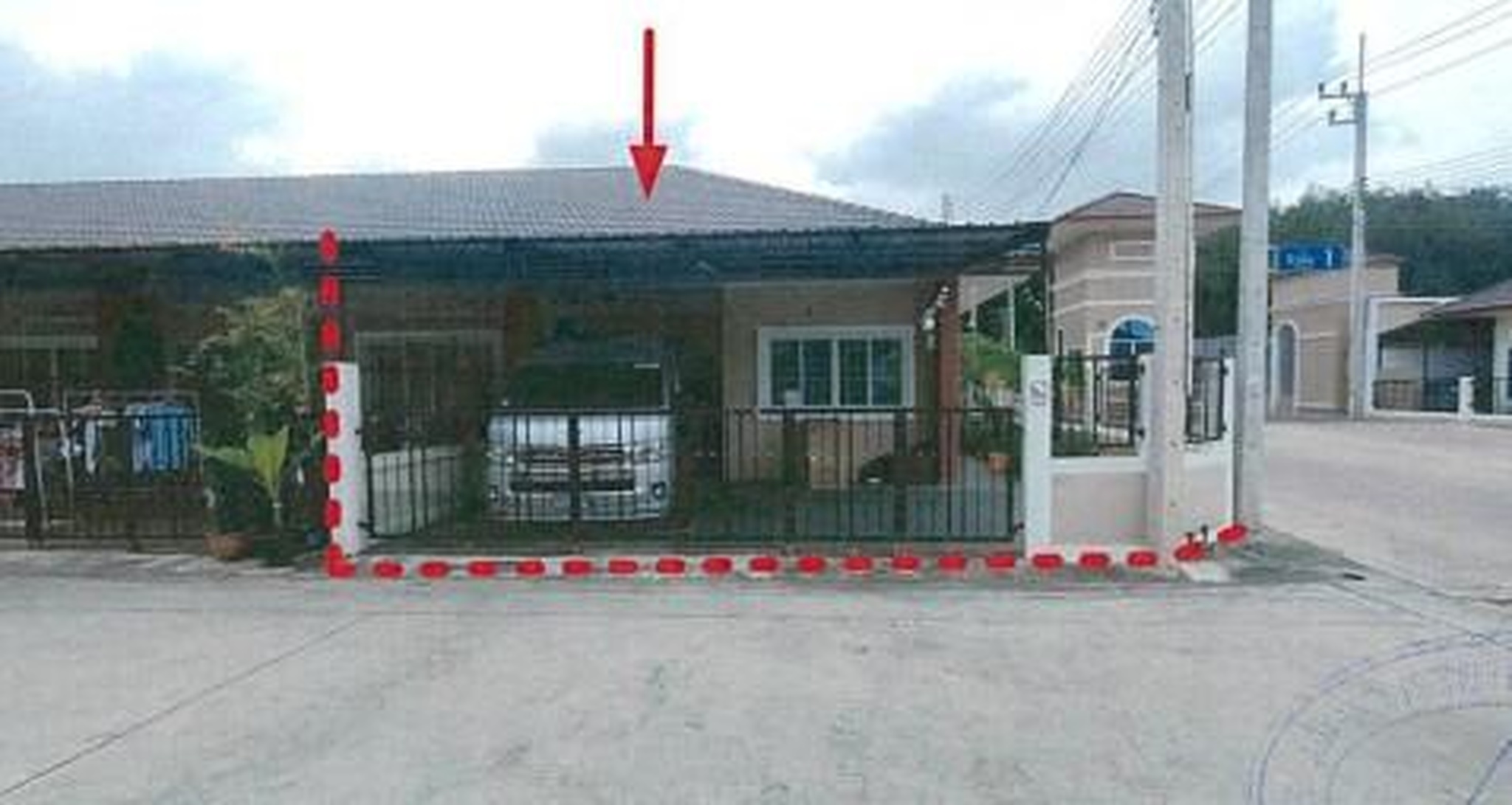 ทรัพย์สถาบันโดย GHB ทาวน์เฮาส์ ถนนปลวกแดง-โรงน้ำตาล