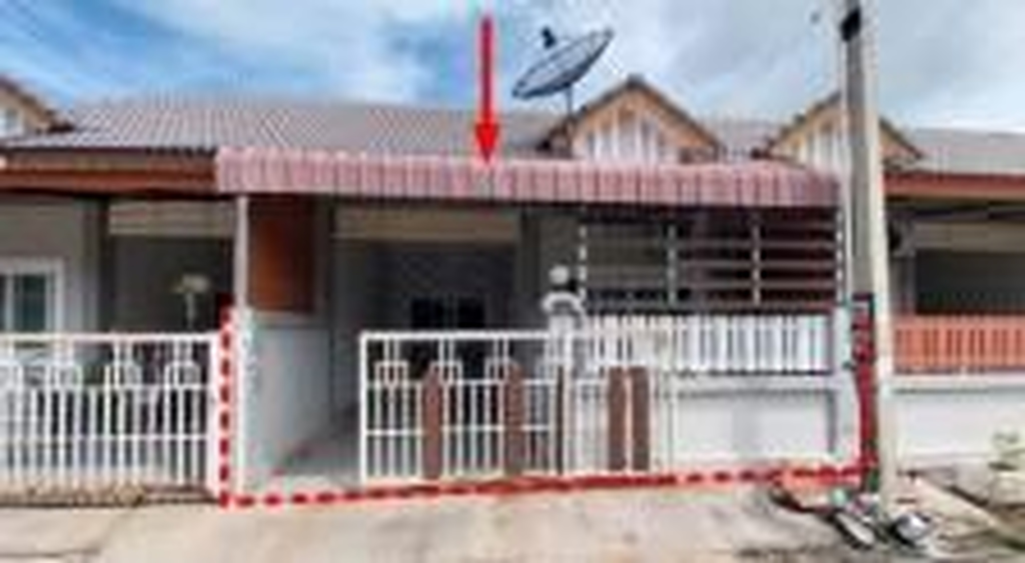ทรัพย์สถาบันโดย GHB ทาวน์เฮาส์ ซอยมาบระหงษ์ ถนนปลวกแดง-โรงน้ำตาล