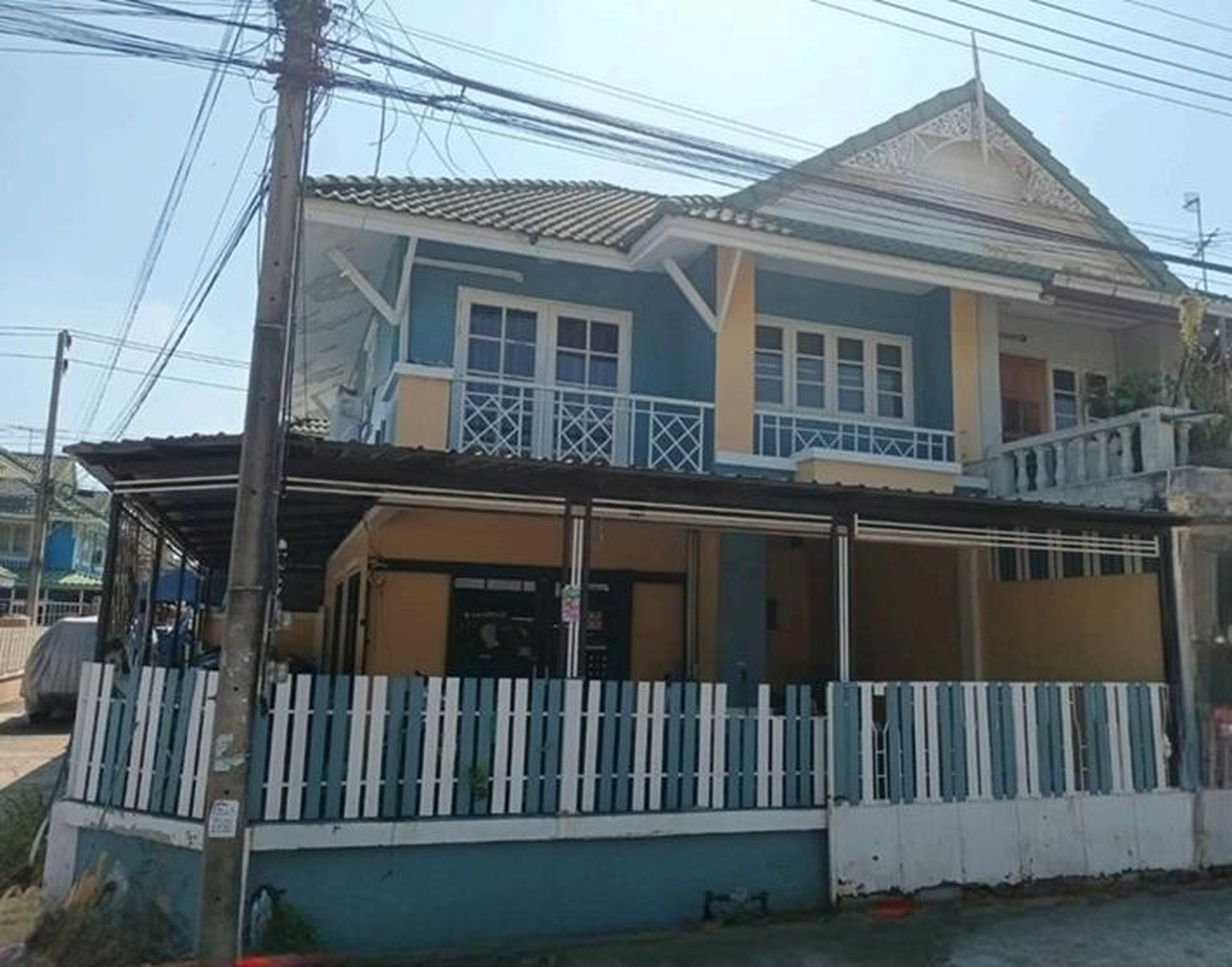 ทรัพย์สถาบันโดย GHB ทาวน์เฮาส์ พฤกษา 12 (Baan Pruksa 12/1 Rangsit-Klong 3)