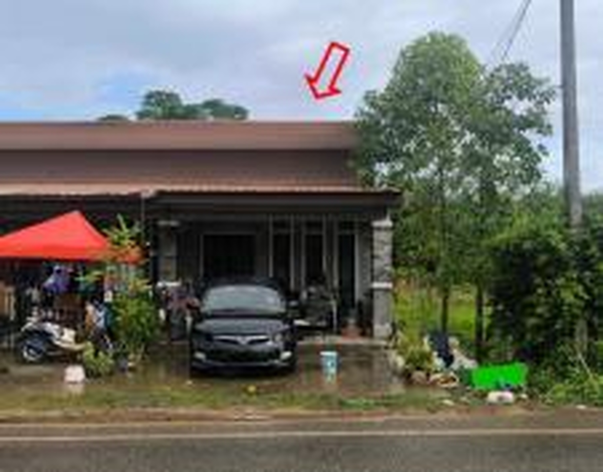 ทรัพย์สถาบันโดย GHB ทาวน์เฮาส์ ถนนสายคตยาง-บางกล่ำ