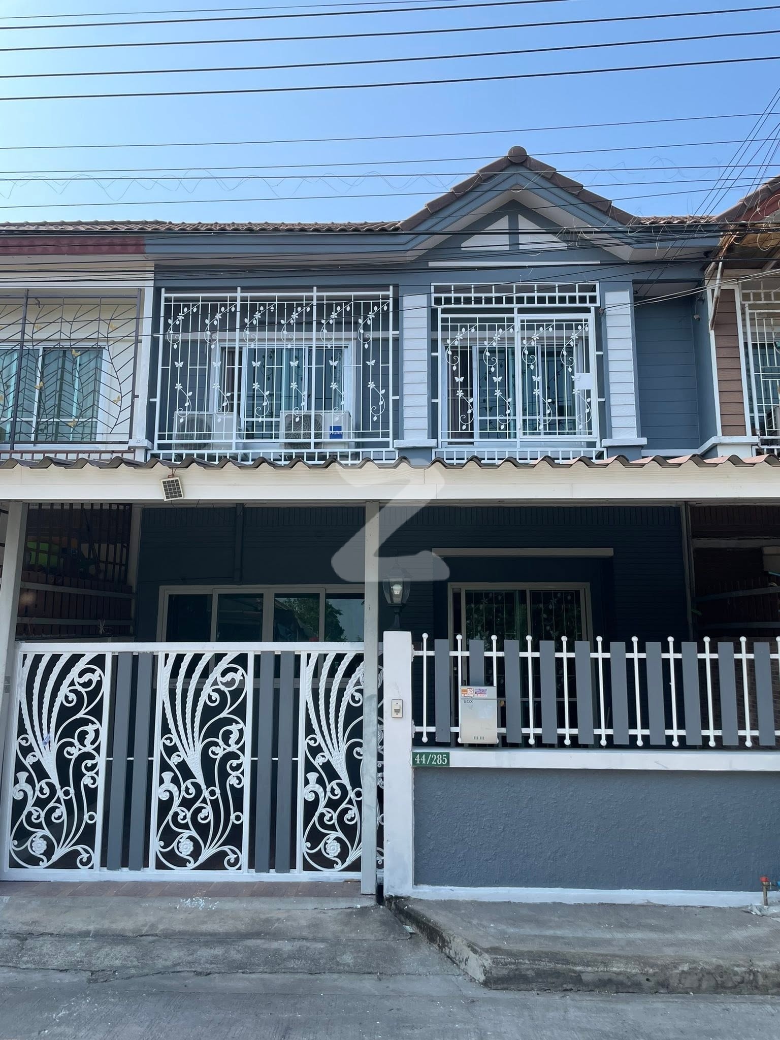 ขายทาวน์เฮาส์2ชั้น 2,390,000 ฿ เจ้าของขายเอง หมู่บ้านสินทวีเทียนทะเล โครงการ1 (ซ.14)                 : เจ้าของขายเอง (งดรับนายหน้า)