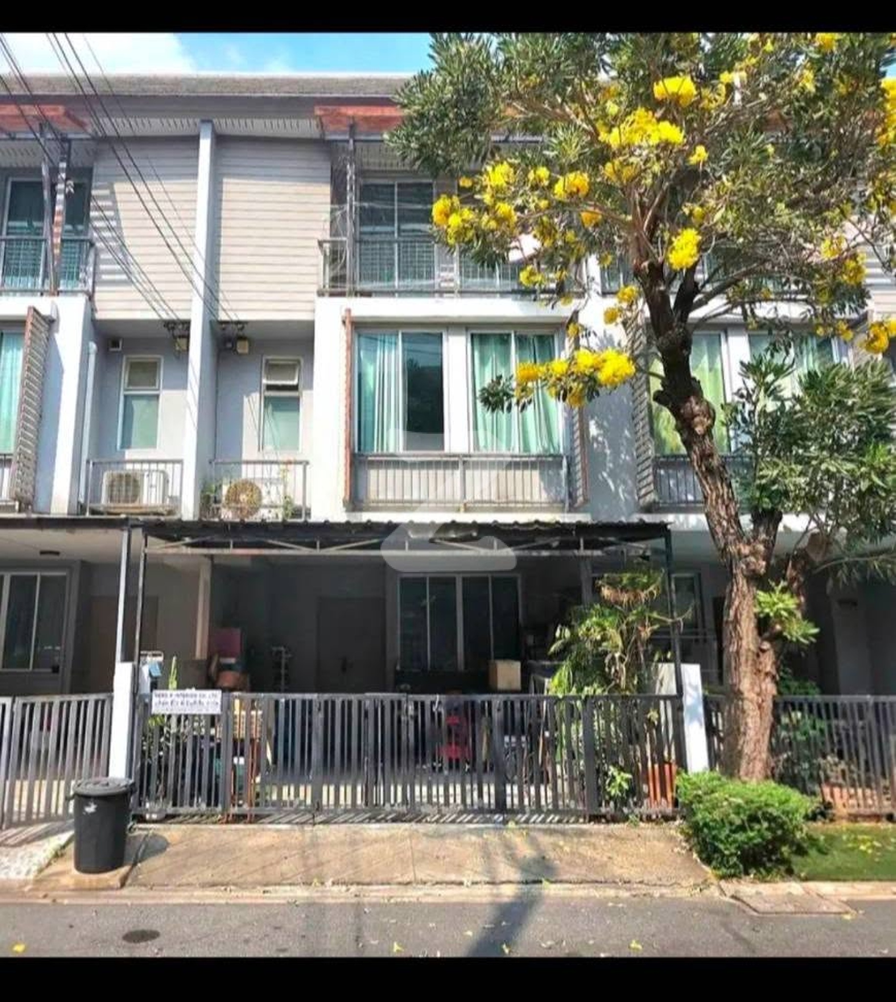 เจ้าของโพสขายเอง ขาย !! ทาวน์โฮม 3 ชั้น โครงการอารียา เดลี่ ถนนลาดปลาเค้า เกษตร-นวมินทร์            : เจ้าของขายเอง (งดรับนายหน้า)