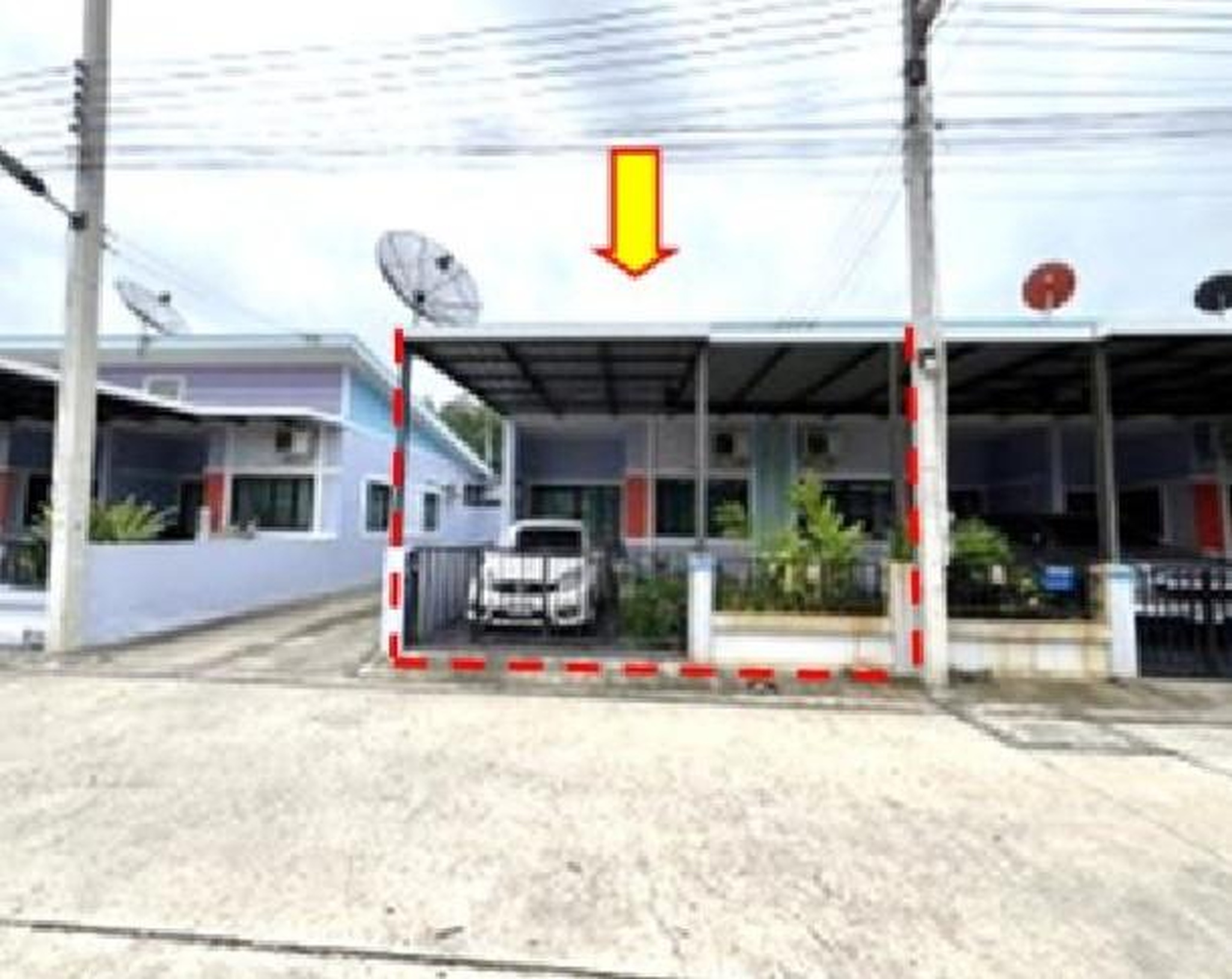 ทรัพย์สถาบันโดย GHB ทาวน์เฮาส์ ทรัพย์มณี 999 เฟส 5 (ระยอง) (BZP) (Sapmanee 999 Phase 5 Maenam Khoo Soi 1)