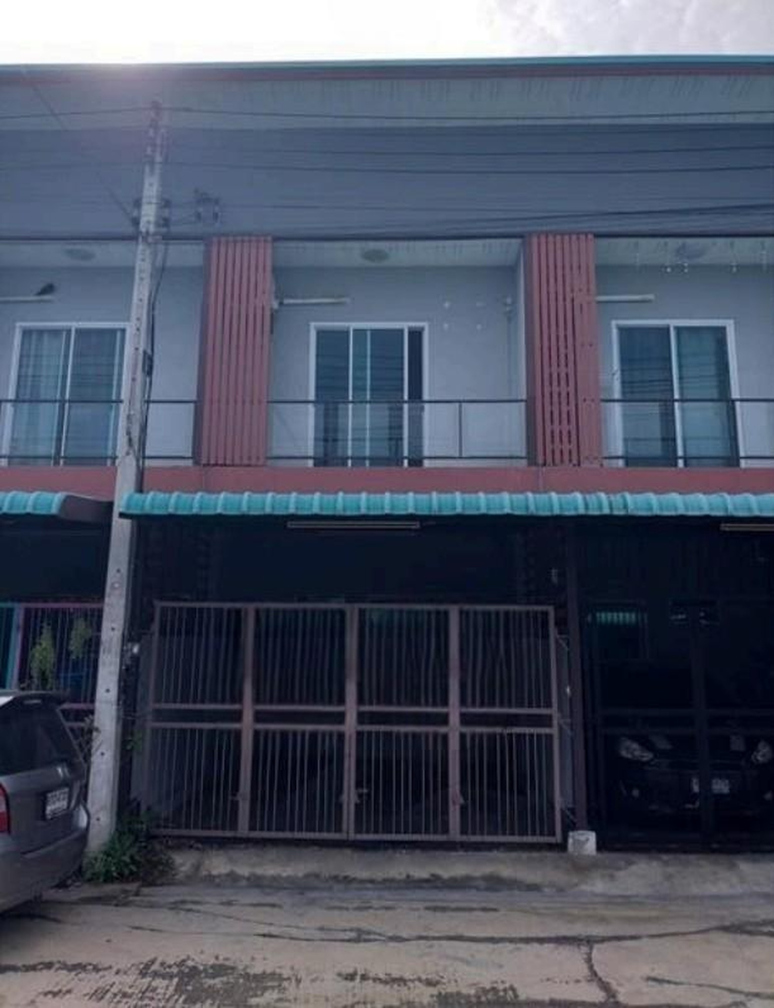ทรัพย์สถาบันโดย GHB ทาวน์เฮาส์ นิวทาวน์บ้านปทุม-ลาดหลุมแก้ว (New Town Baan Pathum Latlumkaew)