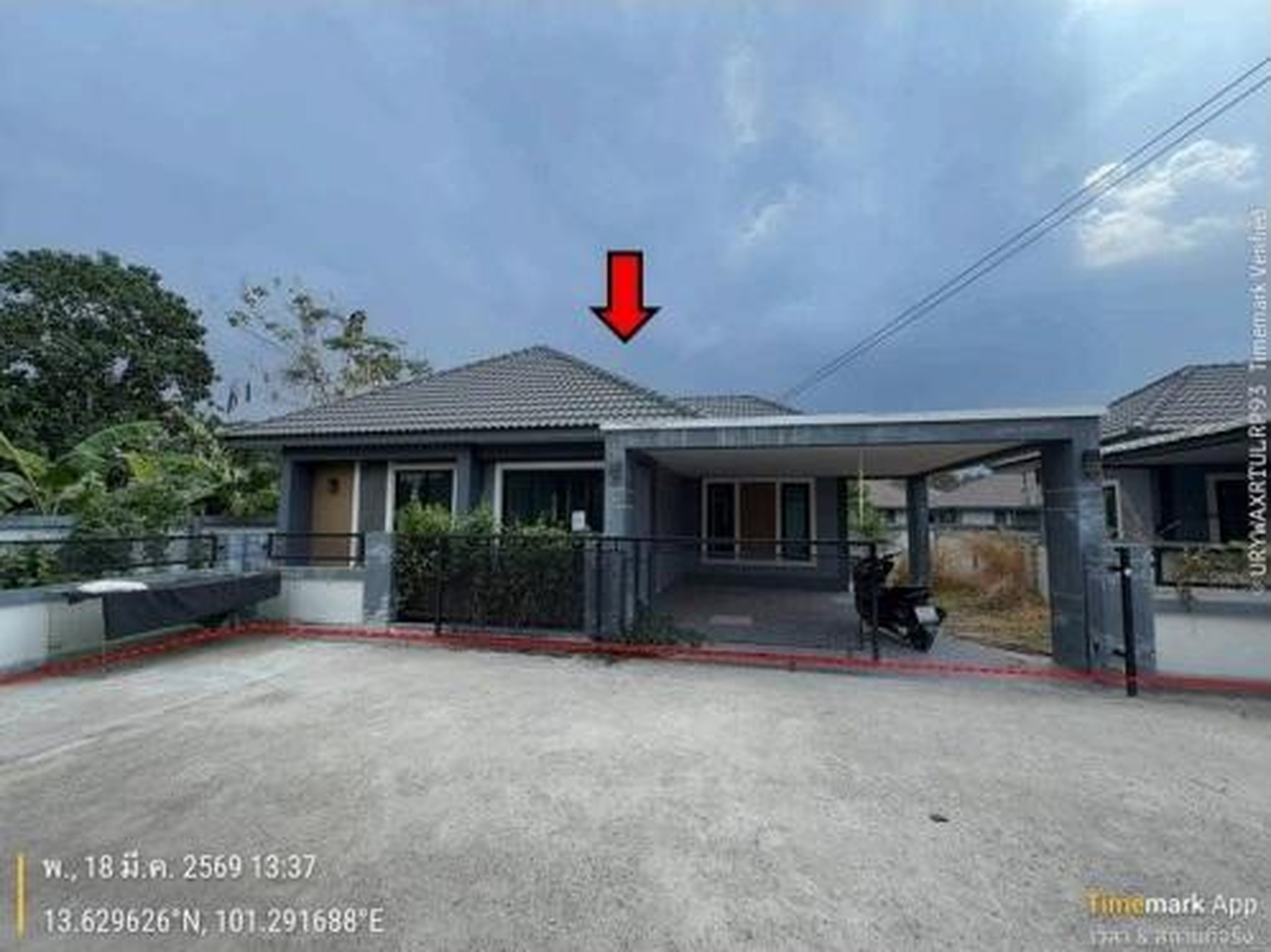 ทรัพย์สถาบันโดย GHB บ้านเดี่ยว เดอะพีค 6 (Charoennakhon 12)