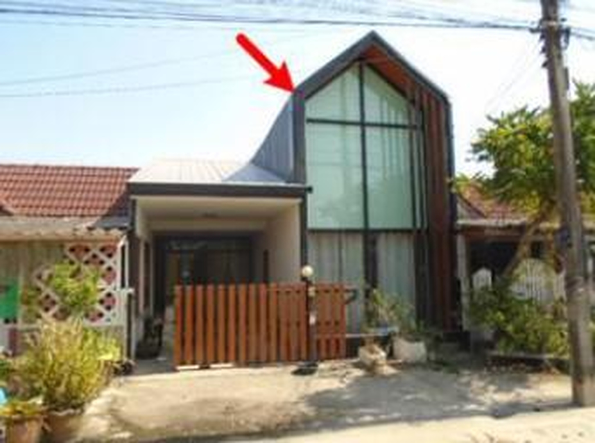 ทรัพย์สถาบันโดย GHB ทาวน์เฮาส์ อัมพร 1 (Bua Charoen)