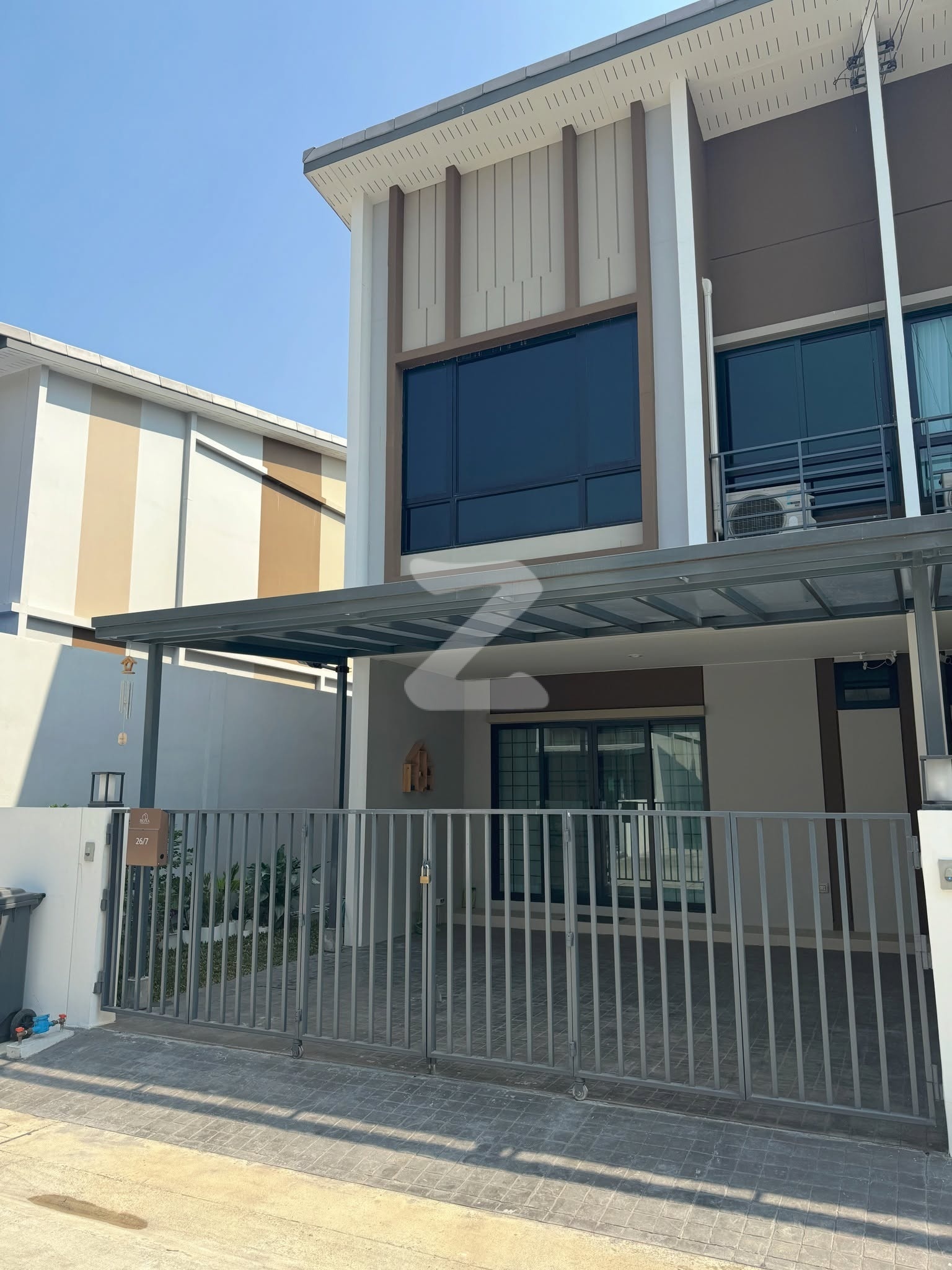 ทาวน์โฮมบ้านโบนา แปลงหัวมุม มีพื้นที่สวน ใกล้รถไฟฟ้าสีม่วง วงศ์สว่าง แยกติวานนท์               : เจ้าของขายเอง (งดรับนายหน้า)