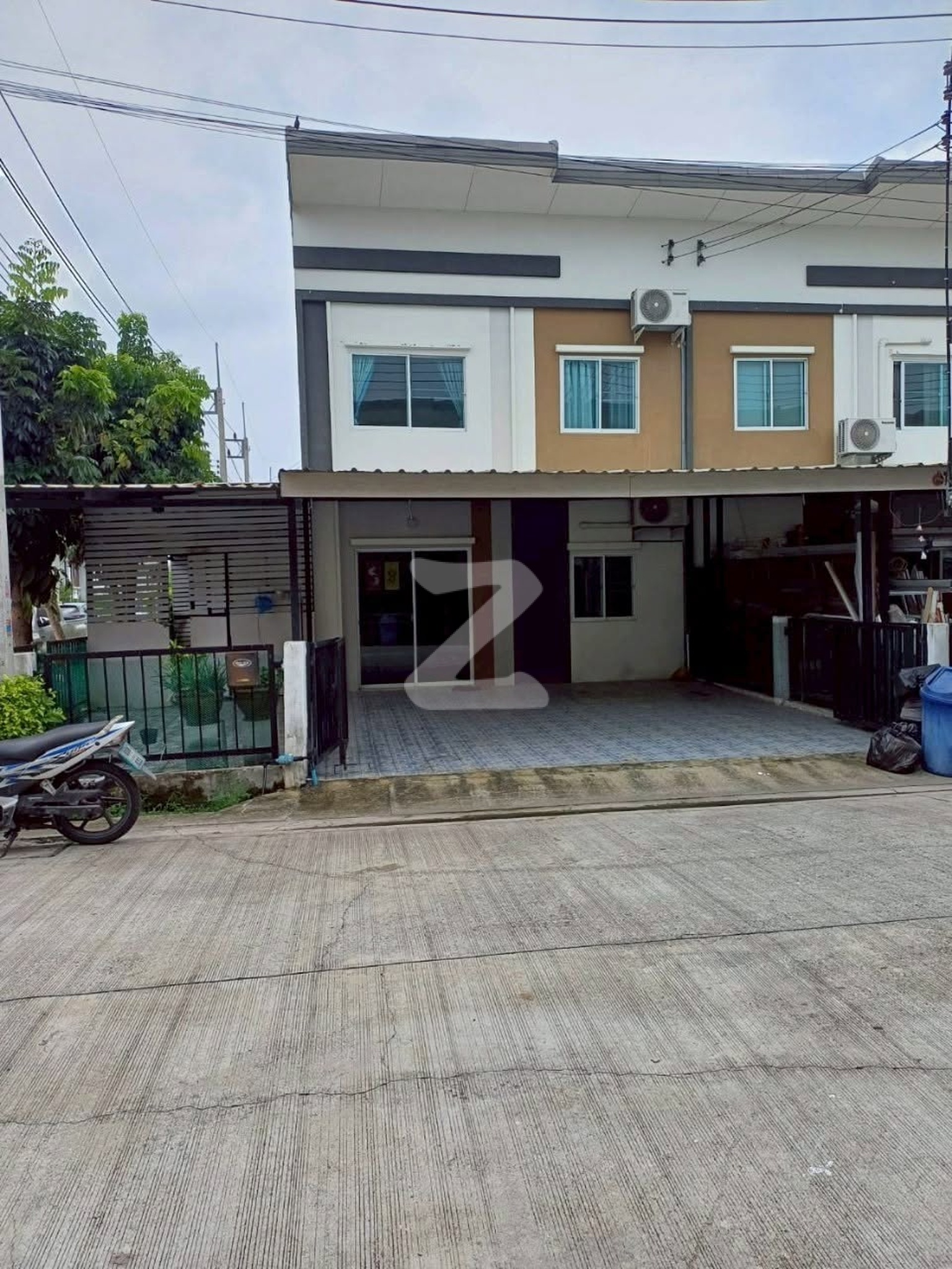 ทาวน์โฮม 2 จอด 4 ห้องนอน✅ เจ้าของขายเองค่ะ 🏡หมู่บ้านลลิลทาวน์ไลโอ วงแหวนลำลูกกาคลอง6 : เจ้าของขายเอง (งดรับนายหน้า)