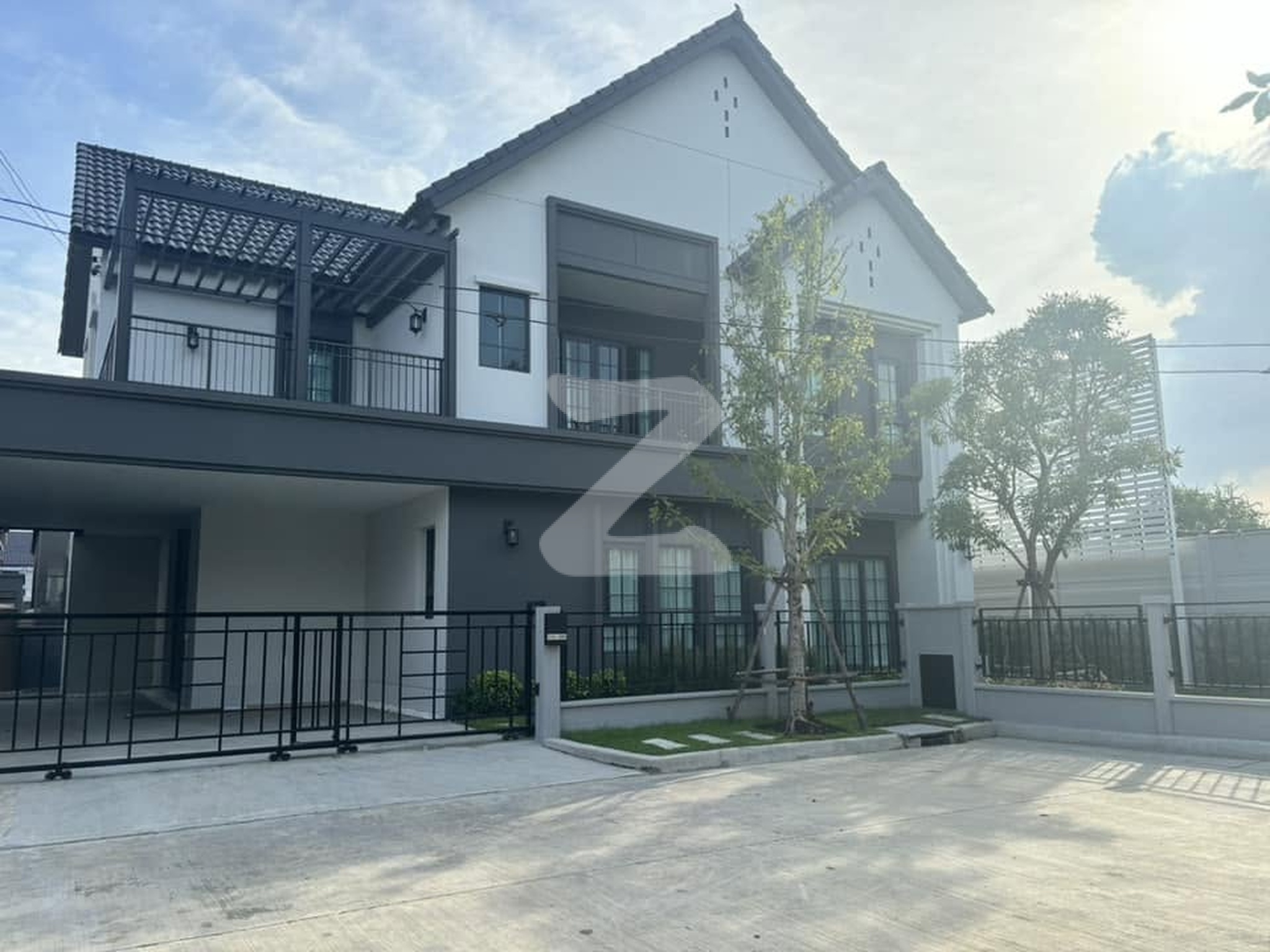 "Owner post" ให้เช่าบ้านใหม่ Centro phase 2 บางนา บางแก้ว ห่างจาก mega บางนา 800 เมตร บ้านหน้าสวน บ้านมุม : เจ้าของให้เช่าเอง (งดรับนายหน้า)