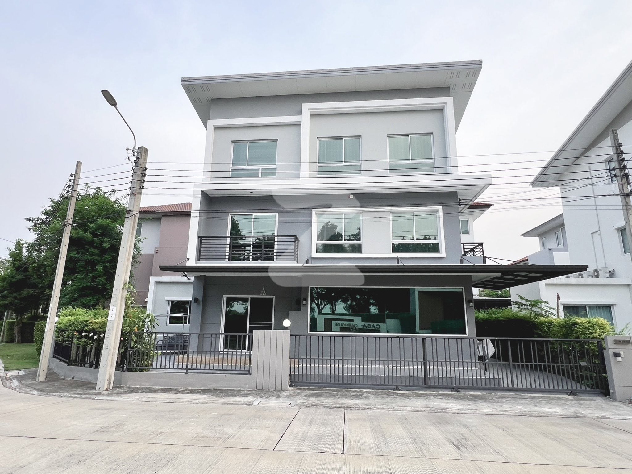 ☀️บ้านเดี่ยว 3 ชั้น  หมู่บ้านคาซ่าพรีเมี่ยม พระราม 2 ตกแต่งครบพร้อมอยู่                       : เจ้าของขายเอง (งดรับนายหน้า)