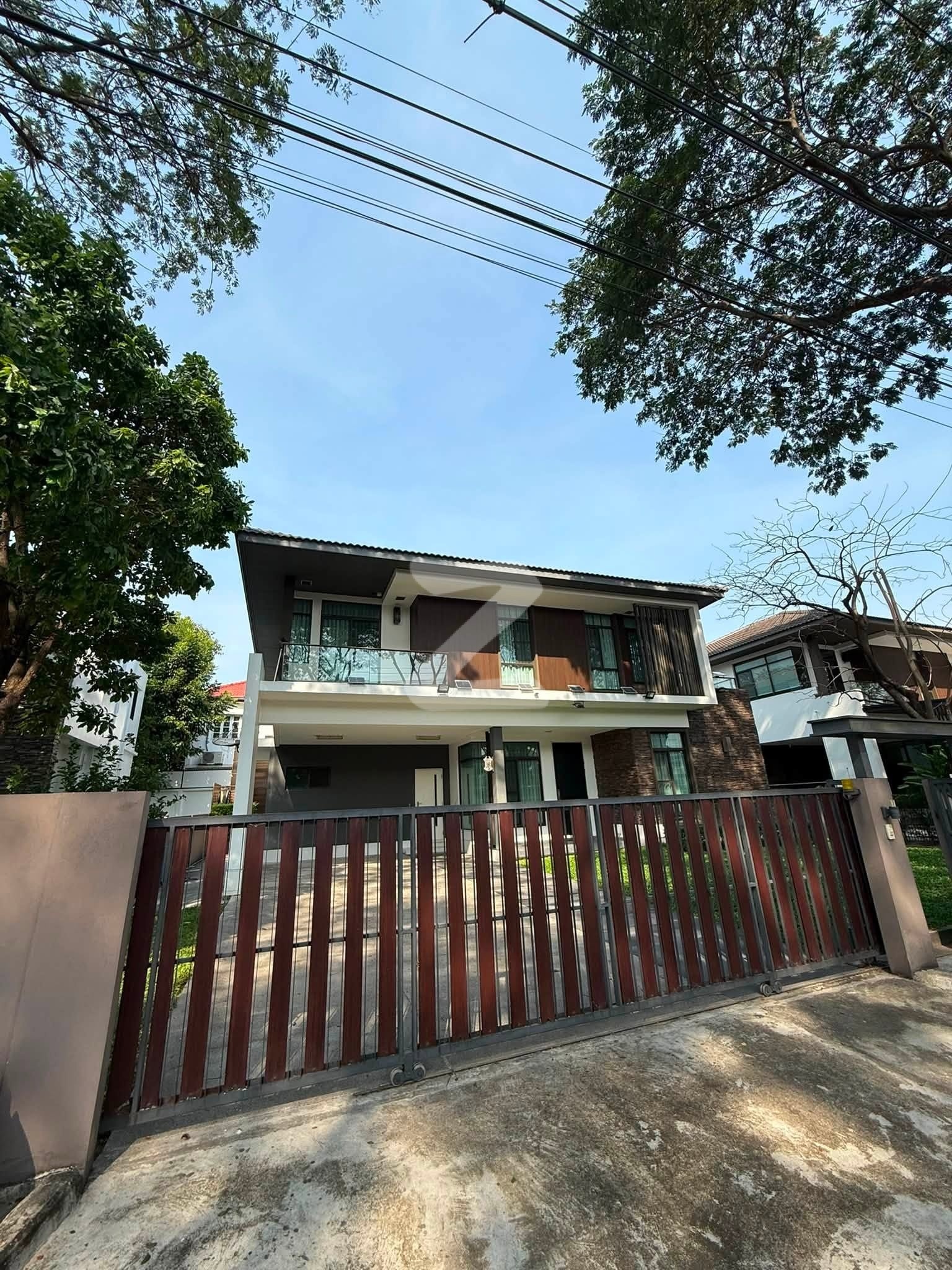 🏡 บ้านเดี่ยว 2 ชั้น Built-in ทั้งหลัง (เจ้าของขายเอง👨‍🦰) 📍โครงการ มัณฑนา รามอินทรา-วงแหวน                : เจ้าของขายเอง (งดรับนายหน้า)