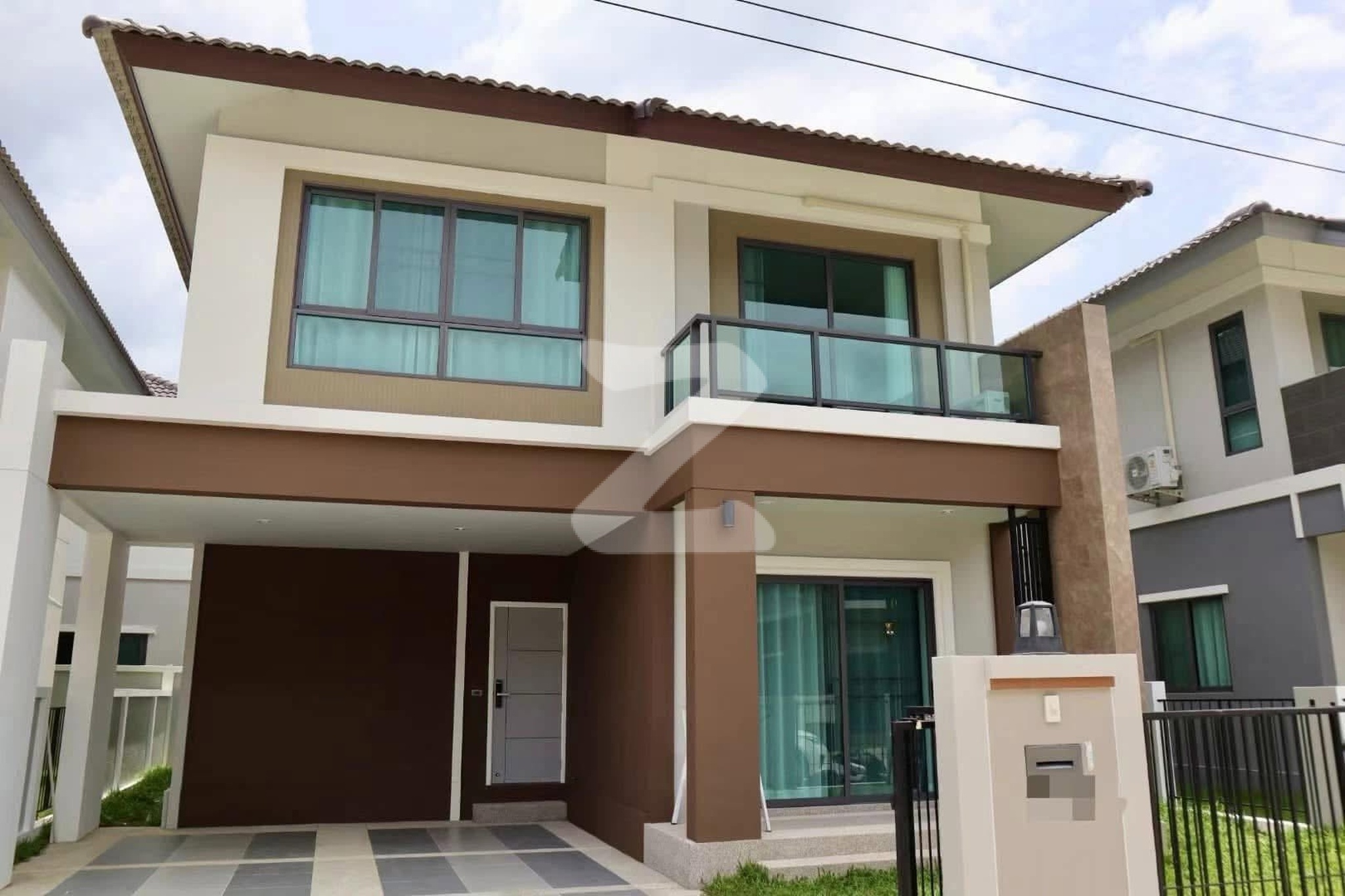เจ้าของบ้านปล่อยเอง กาญจน์กนกวิลล์12 เฟส 3 30000 /เดือน                        : เจ้าของให้เช่าเอง (งดรับนายหน้า)