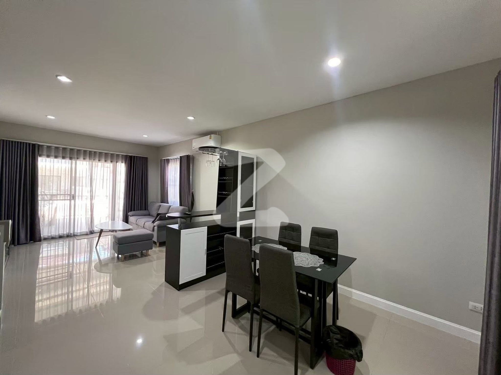 🏡 #ปล่อยบ้านเช่าพร้อมเข้าอยู่ #มีเฟอร์ทุกห้องพร้อมเข้าอยู่ บ้านโครงการกาจน์กนกวิลล์ 22 เจ้าของปล่อยเอง : เจ้าของให้เช่าเอง (งดรับนายหน้า)