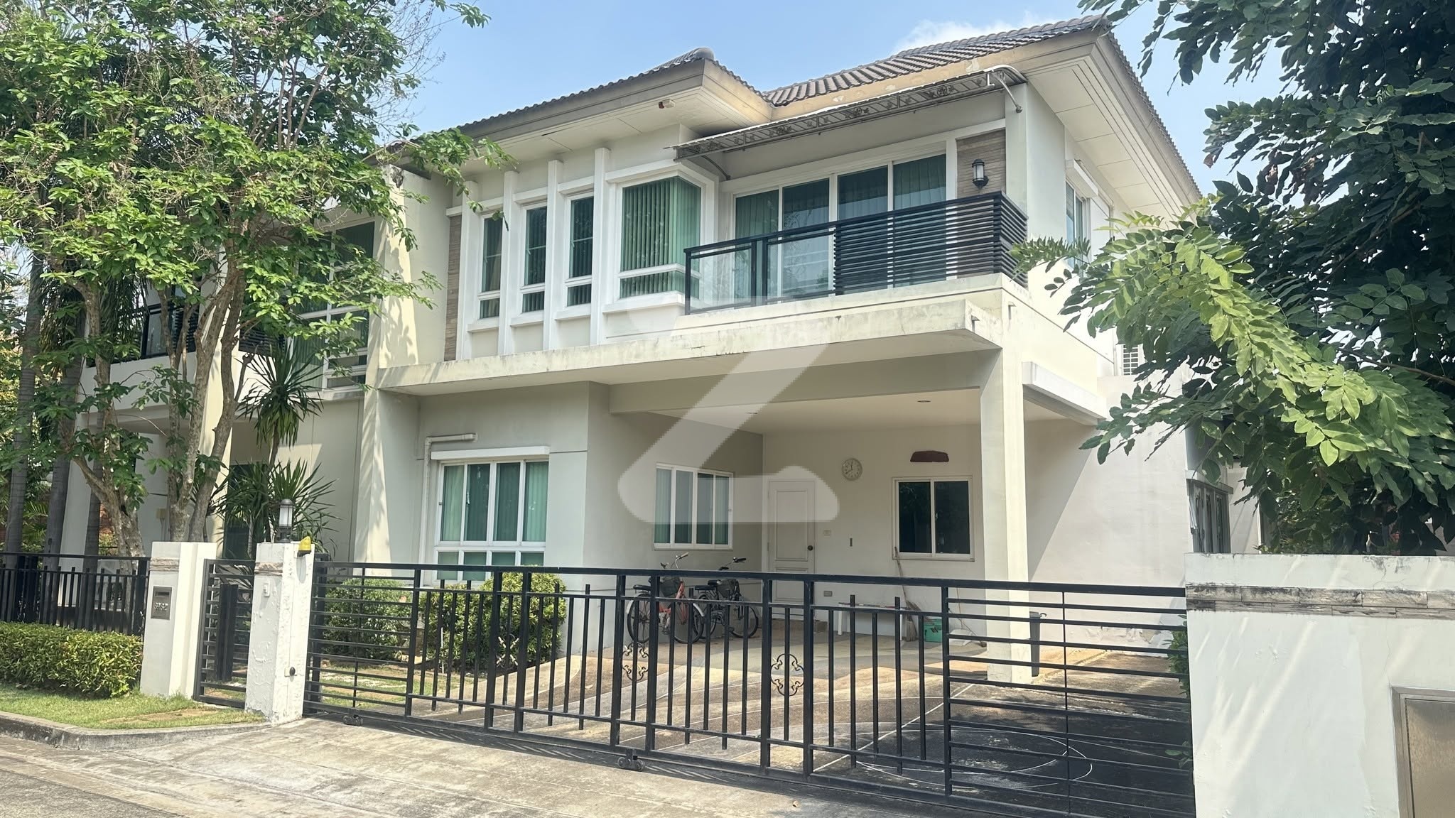 ขายบ้านเดี่ยว หลังมุม โครงการบางกอก บูเลอวาร์ด สาทร–ปิ่นเกล้า ทำเลดี ติดถนนใหญ่ราชพฤกษ์ เดินทางสะดวก  : เจ้าของขายเอง (งดรับนายหน้า)