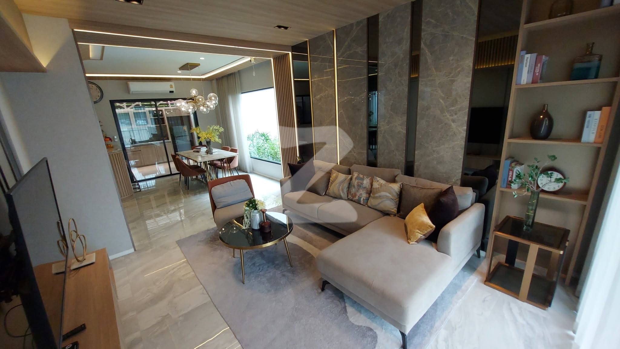 ให้เช่า  บ้านทาวน์โฮม 3 ชั้น บ้านตัวอย่าง ใหม่ยังไม่เคยมีใครเข้าอยู่มาก่อน แต่งเฟอร์ครบ สวยมากทุกมุม ✨𝐏𝐫𝐞𝐦𝐢𝐮𝐦 𝐏𝐥𝐚𝐜𝐞 พหลโยธิน-รามอินทรา : เจ้าของให้เช่าเอง (งดรับนายหน้า)