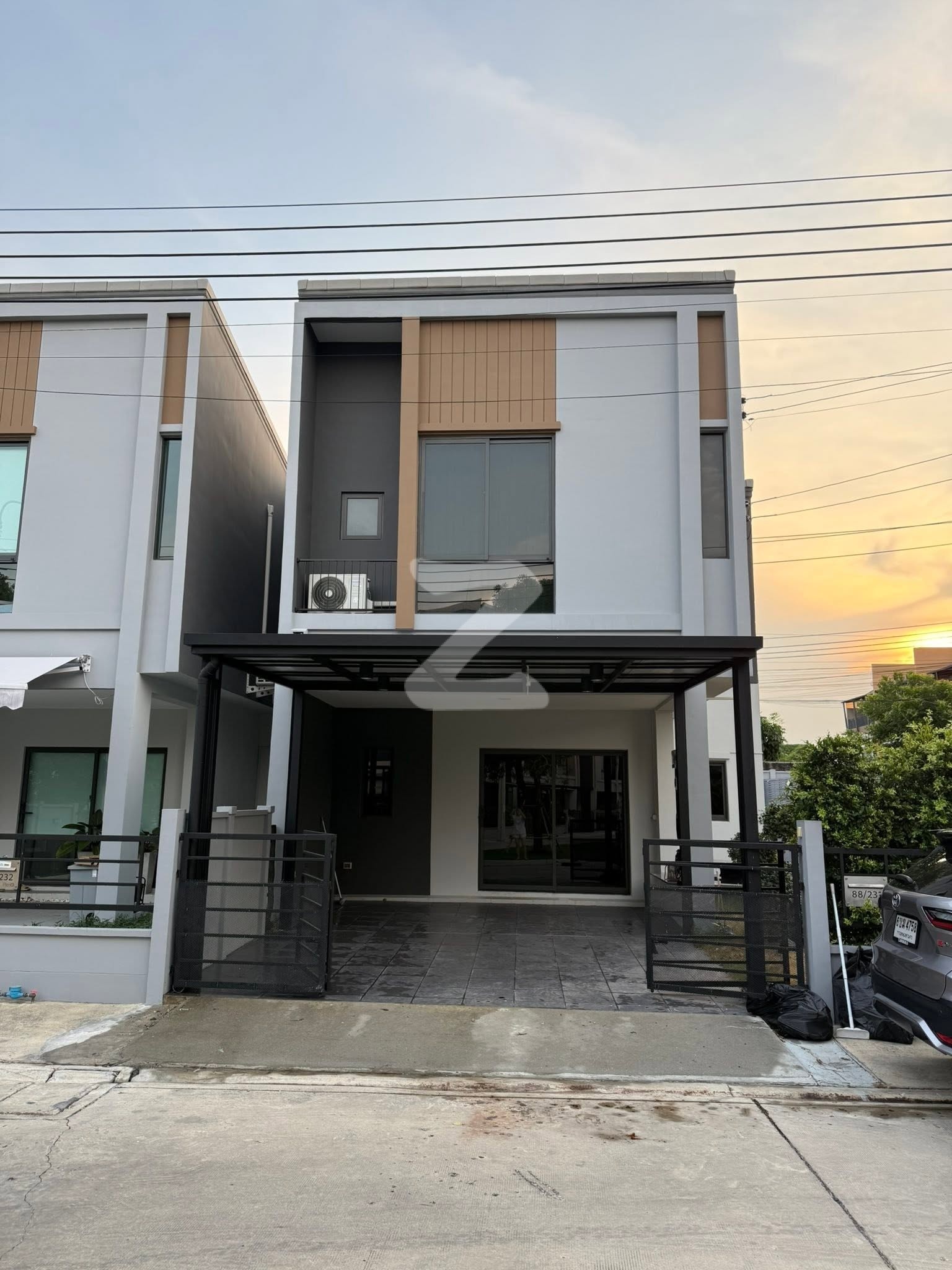 🏡 ขายด่วน ‼️ พรีเมี่ยมทาวโฮมหลังมุม 2 ชั้น โครงการพลีโน่ สุขสวัสดิ์-ประชาอุทิศ76               : เจ้าของขายเอง (งดรับนายหน้า)