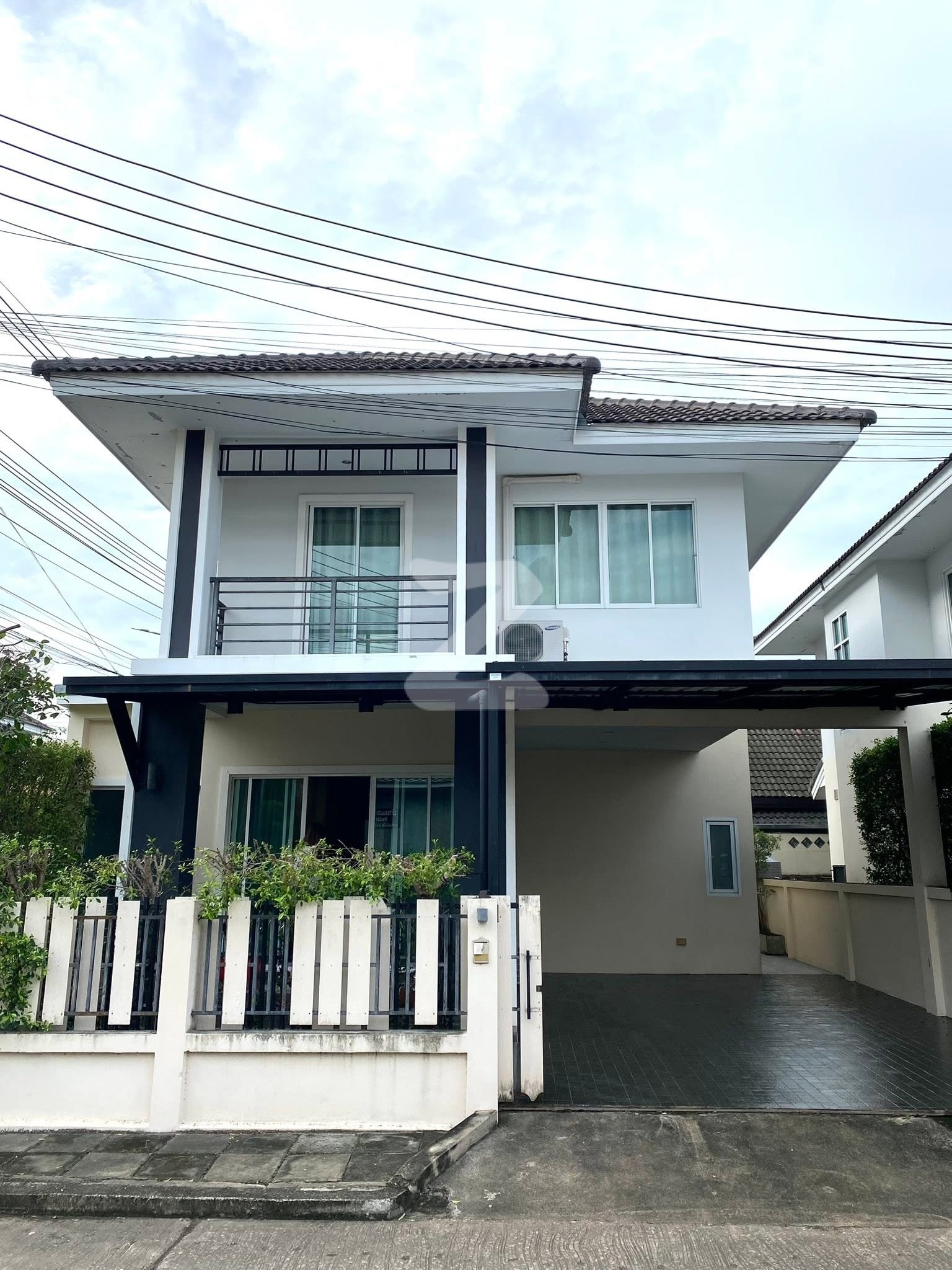 🏡 บ้านให้เช่า - พร้อมเข้าอยู่ โครงการหมู่บ้าน The Flow ต.สันผีเสื้อ อ.เมือง : เจ้าของให้เช่าเอง (งดรับนายหน้า)