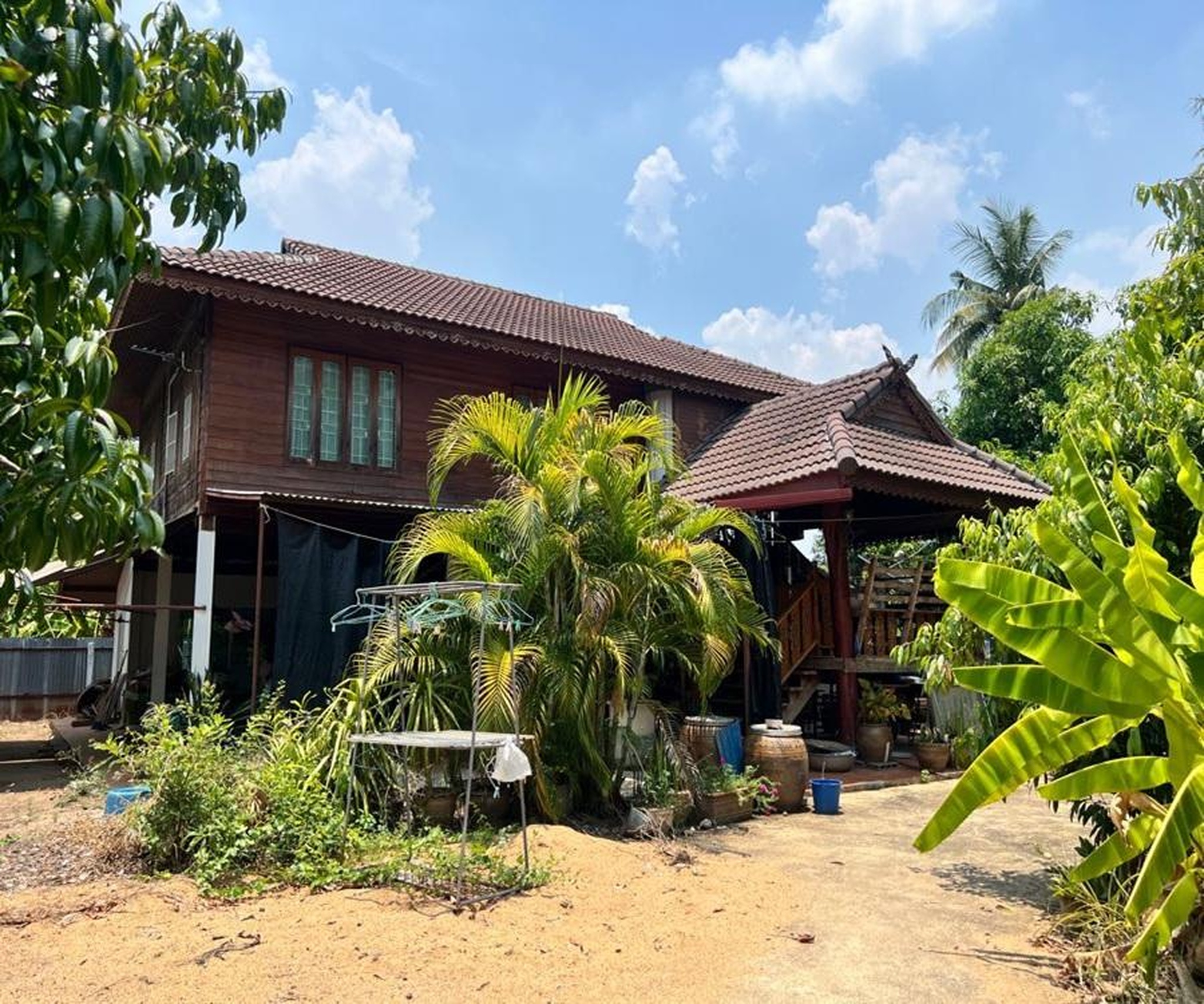 ทรัพย์สถาบันโดย GHB บ้านเดี่ยว ถนนนครสวรรค์-โกรกพระ (ทล.3005)