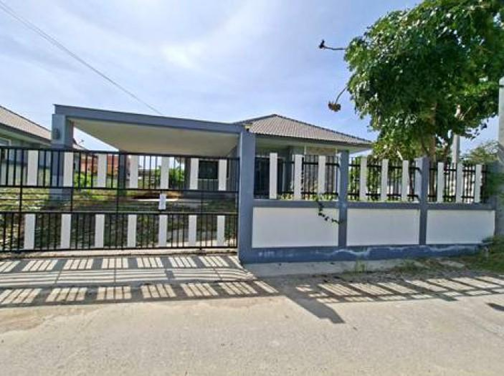 ทรัพย์สถาบันโดย GHB บ้านเดี่ยว ถนนนิคม-บ้านไร่