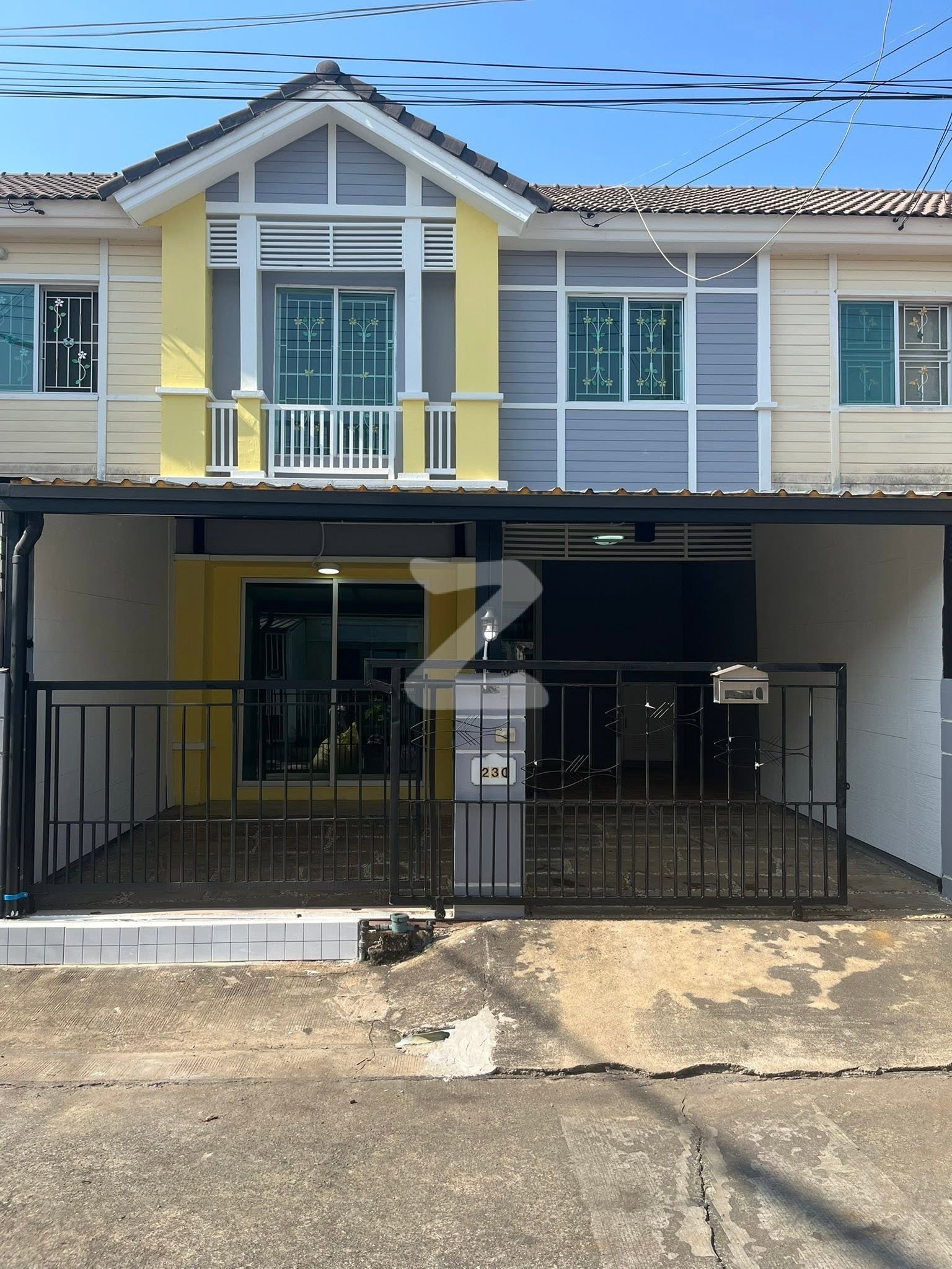 ขายด่วน! ทาวน์เฮาส์ 2 ชั้น หมู่บ้านพฤกษาวิลล์ 41 บางกระดี–ติวานนท์ จ.ปทุมฯ ใกล้นิคม เดินทางสะดวก พร้อมอยู่ ราคาเพียง 1.850,000บาท‼️รวมโอน : เจ้าของขายเอง (งดรับนายหน้า)