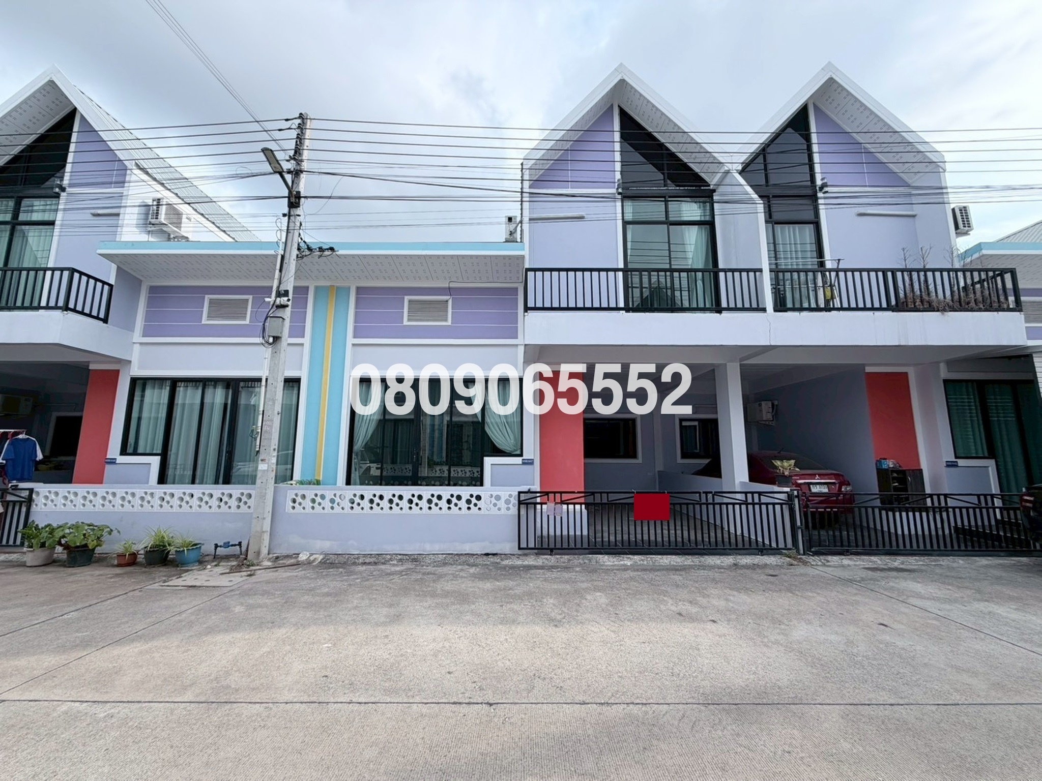 ขายทาวน์เฮาส์ ทรัพย์ มณี 999 (Sapmanee 999 Phase 6 Maenam Khoo Soi 1)