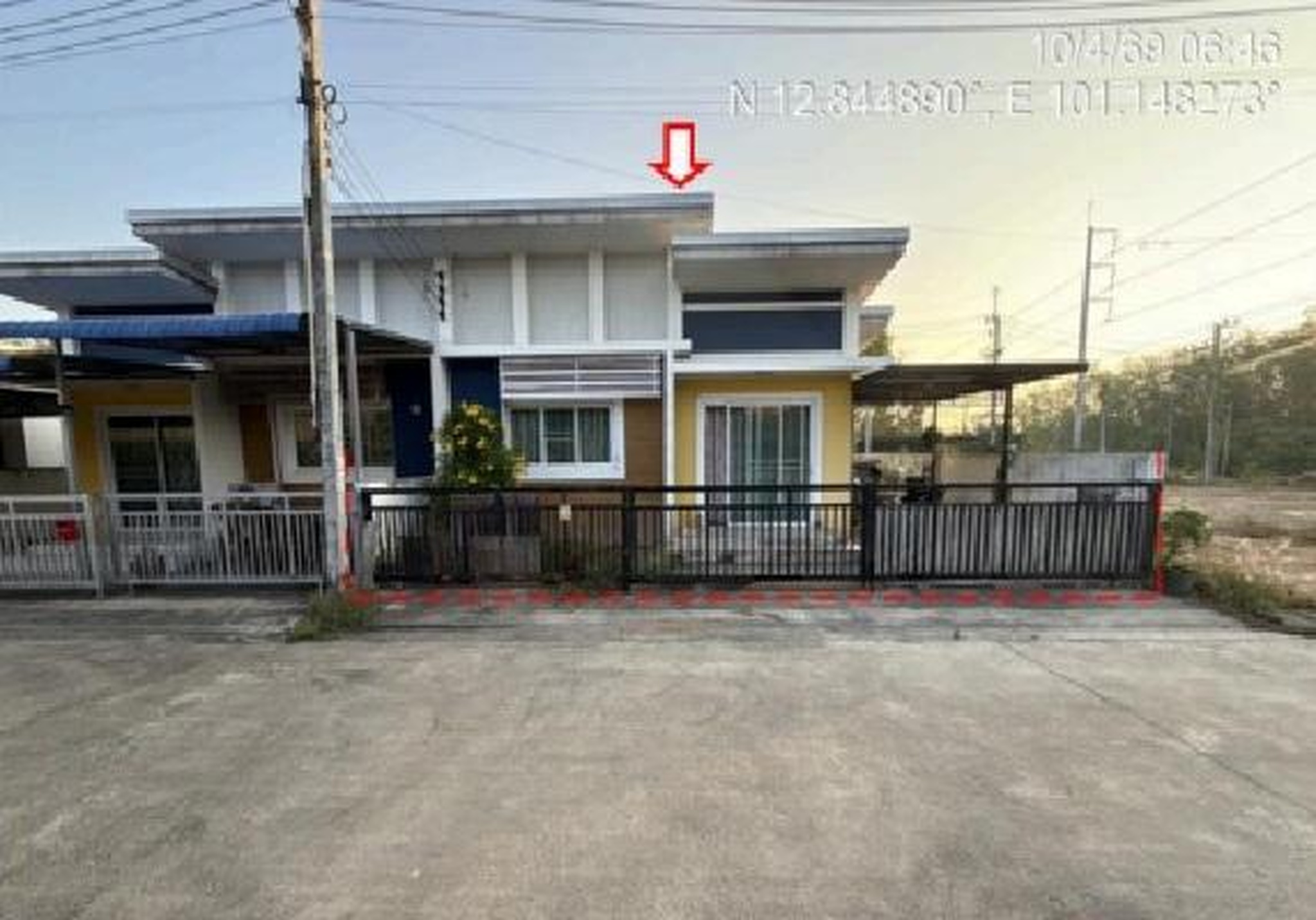 ทรัพย์สถาบันโดย GHB บ้านแฝด เพชรไพลิน (Para Ville 8)