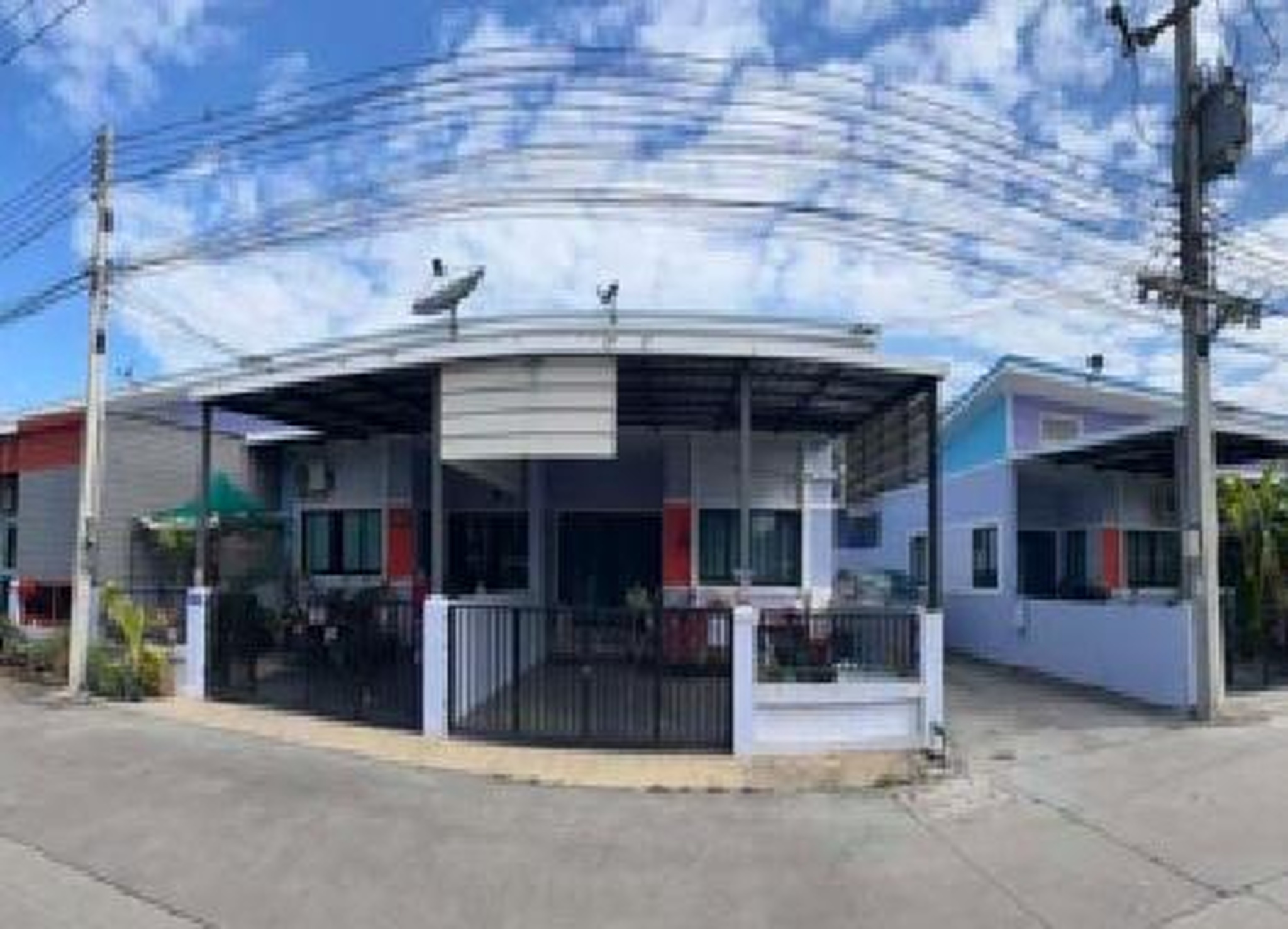 ทรัพย์สถาบันโดย GHB ทาวน์เฮาส์ ทรัพย์มณี 999 เฟส 7 (จ.ระยอง) (Sapmanee 999 Phase 7 Maenam Khoo Soi 2)