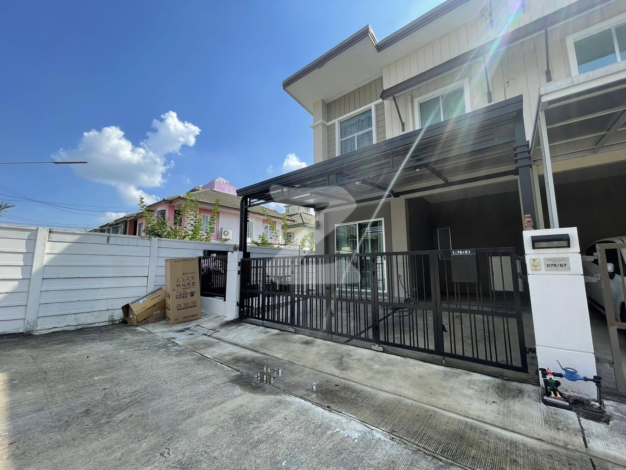 🏡 บ้านให้เช่า 📍พร้อมอยู่ 16 ธันวาคม 2567“ หรือตามตกลง เจ้าของปล่อยเอง ***ไม่รับ Agent*** 🏡 หมู่บ้านพฤกษาวิลล์ 106 รังสิต-คลองสอง  📍บ้านหลังมุม  : เจ้าของให้เช่าเอง (งดรับนายหน้า)